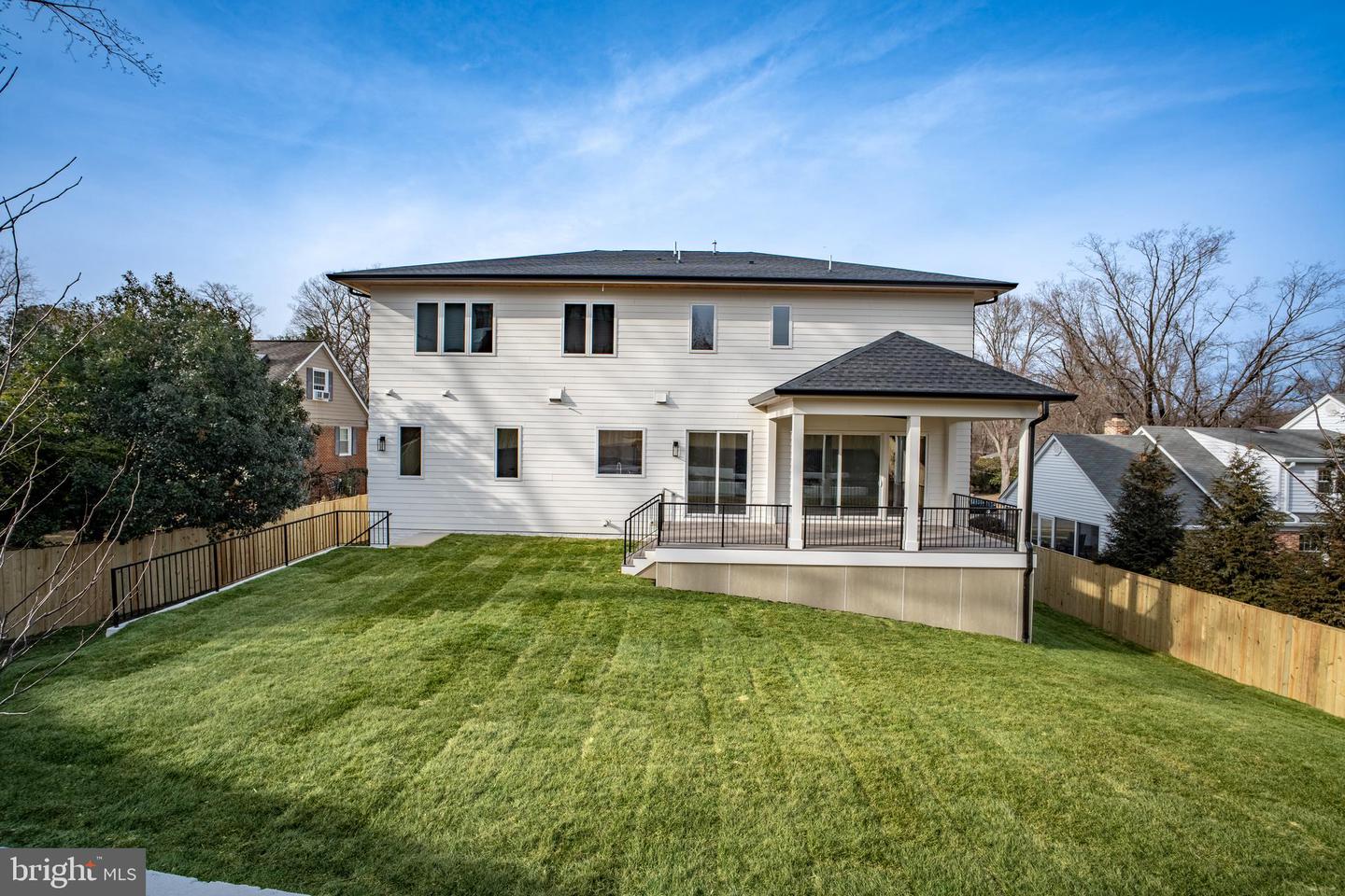 1935 FOXHALL RD, MCLEAN, Virginia 22101, 6 Bedrooms Bedrooms, ,6 BathroomsBathrooms,Residential,For sale,1935 FOXHALL RD,VAFX2287446 MLS # VAFX2287446