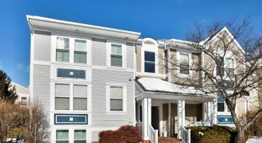 44152 NATALIE TER #102, ASHBURN, Virginia 20147, 1 Bedroom Bedrooms, ,1 BathroomBathrooms,Residential,For sale,44152 NATALIE TER #102,VALO2114612 MLS # VALO2114612