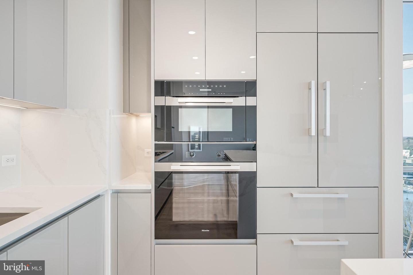 7887 JONES BRANCH DR #1002, MCLEAN, Virginia 22102, 2 Bedrooms Bedrooms, ,2 BathroomsBathrooms,Residential,For sale,7887 JONES BRANCH DR #1002,VAFX2287588 MLS # VAFX2287588