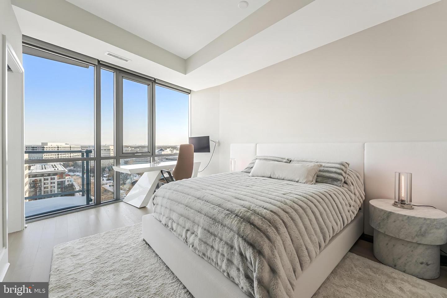 7887 JONES BRANCH DR #1002, MCLEAN, Virginia 22102, 2 Bedrooms Bedrooms, ,2 BathroomsBathrooms,Residential,For sale,7887 JONES BRANCH DR #1002,VAFX2287588 MLS # VAFX2287588