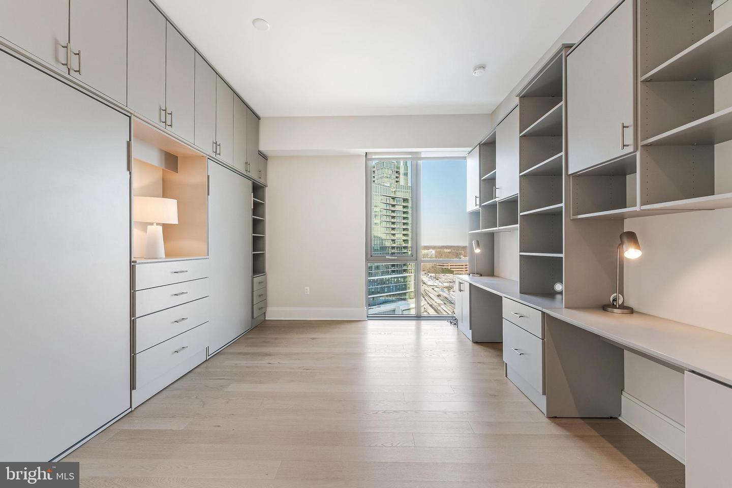 7887 JONES BRANCH DR #1002, MCLEAN, Virginia 22102, 2 Bedrooms Bedrooms, ,2 BathroomsBathrooms,Residential,For sale,7887 JONES BRANCH DR #1002,VAFX2287588 MLS # VAFX2287588