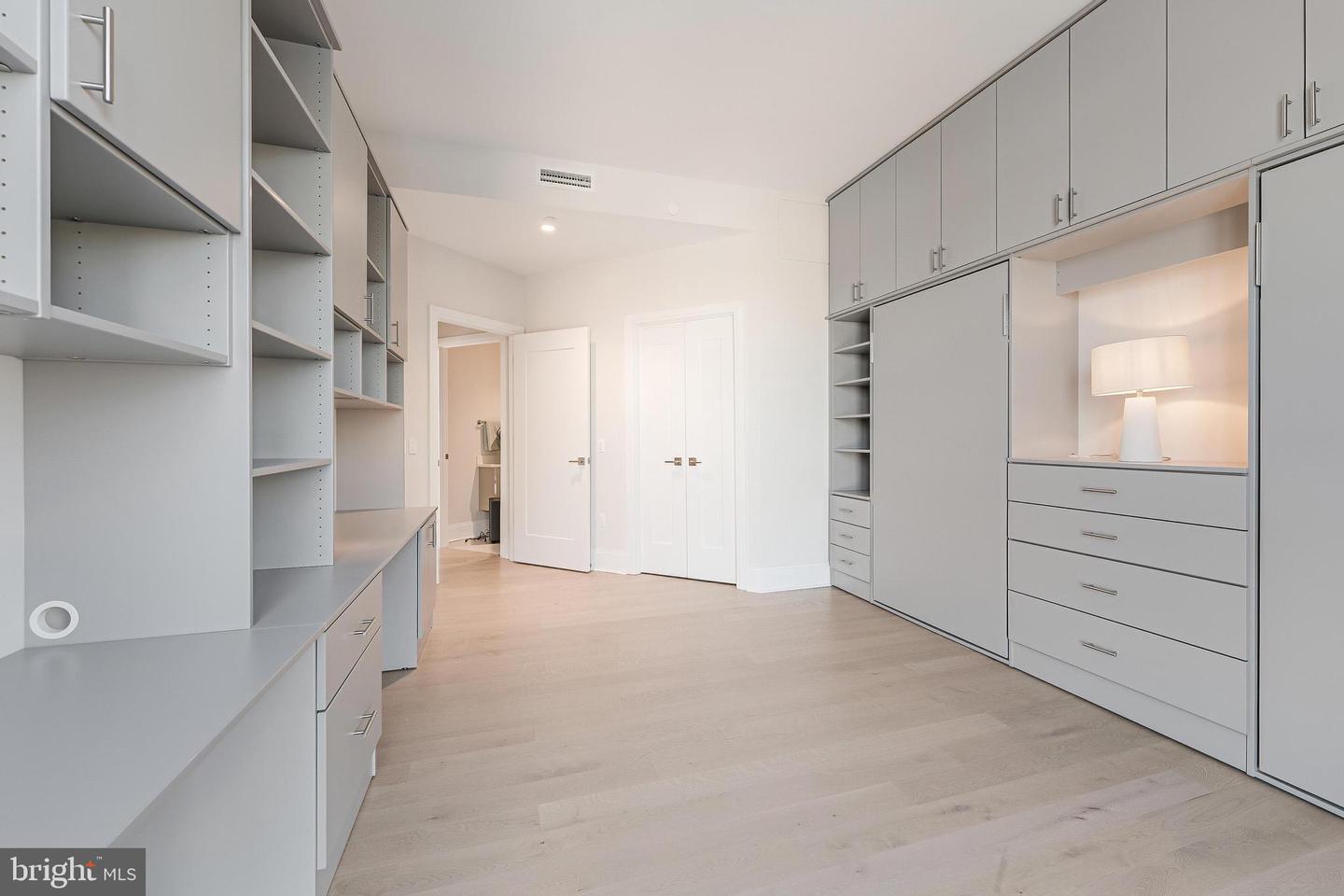 7887 JONES BRANCH DR #1002, MCLEAN, Virginia 22102, 2 Bedrooms Bedrooms, ,2 BathroomsBathrooms,Residential,For sale,7887 JONES BRANCH DR #1002,VAFX2287588 MLS # VAFX2287588