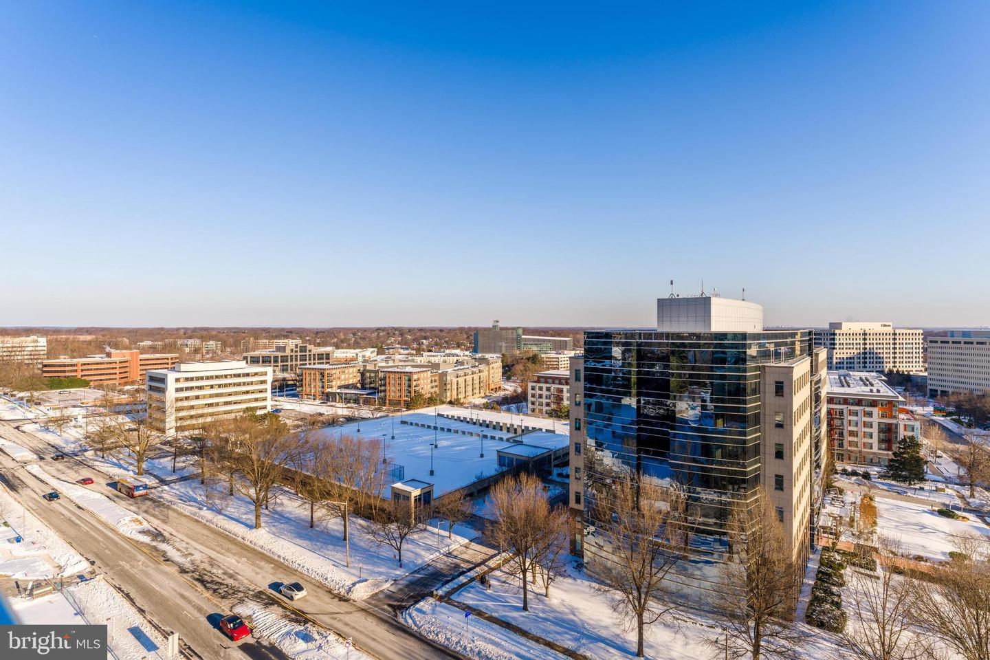 7887 JONES BRANCH DR #1002, MCLEAN, Virginia 22102, 2 Bedrooms Bedrooms, ,2 BathroomsBathrooms,Residential,For sale,7887 JONES BRANCH DR #1002,VAFX2287588 MLS # VAFX2287588