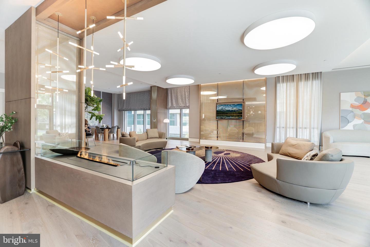 7887 JONES BRANCH DR #1002, MCLEAN, Virginia 22102, 2 Bedrooms Bedrooms, ,2 BathroomsBathrooms,Residential,For sale,7887 JONES BRANCH DR #1002,VAFX2287588 MLS # VAFX2287588