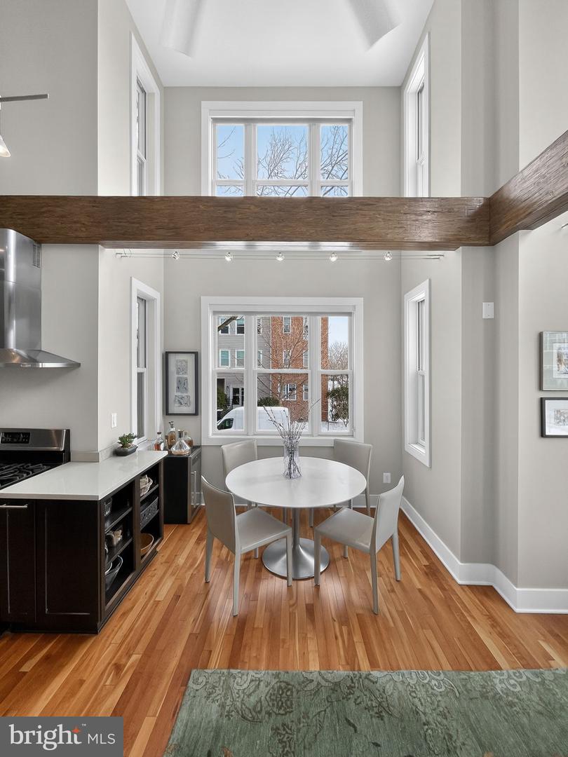 257 15TH ST SE #B, WASHINGTON, District Of Columbia 20003, 2 Bedrooms Bedrooms, ,2 BathroomsBathrooms,Residential,For sale,257 15TH ST SE #B,DCDC2243320 MLS # DCDC2243320 257 15TH ST SE #B, WASHINGTON, District Of Columbia 20003, 2 Bedrooms Bedrooms, ,2 BathroomsBathrooms,Residential,For sale,257 15TH ST SE #B,DCDC2243320 MLS # DCDC2243320