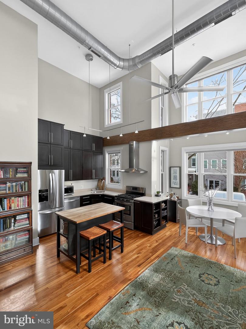 257 15TH ST SE #B, WASHINGTON, District Of Columbia 20003, 2 Bedrooms Bedrooms, ,2 BathroomsBathrooms,Residential,For sale,257 15TH ST SE #B,DCDC2243320 MLS # DCDC2243320 257 15TH ST SE #B, WASHINGTON, District Of Columbia 20003, 2 Bedrooms Bedrooms, ,2 BathroomsBathrooms,Residential,For sale,257 15TH ST SE #B,DCDC2243320 MLS # DCDC2243320