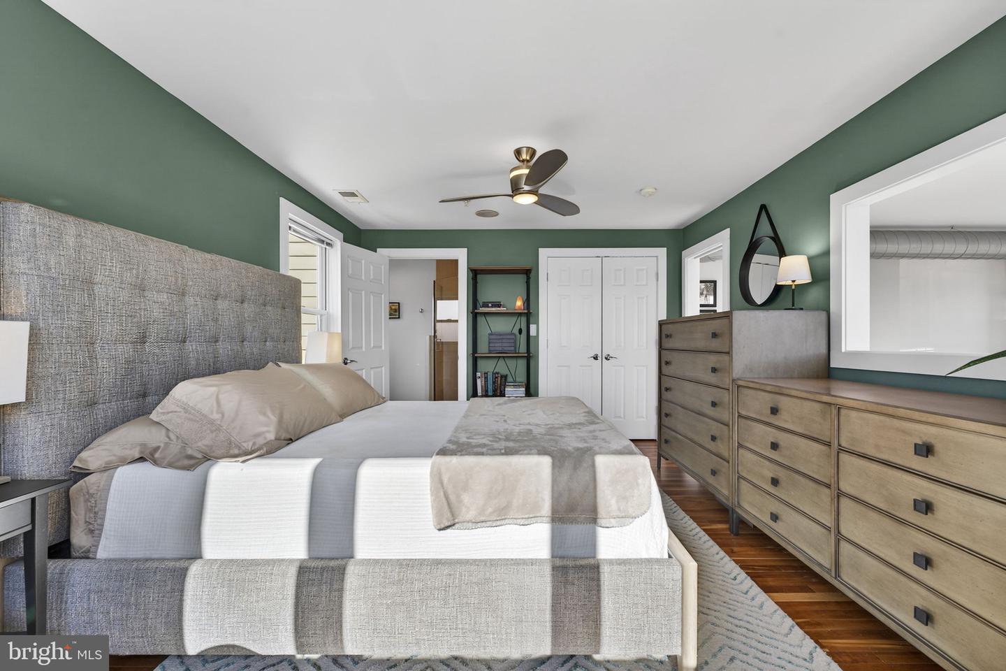 257 15TH ST SE #B, WASHINGTON, District Of Columbia 20003, 2 Bedrooms Bedrooms, ,2 BathroomsBathrooms,Residential,For sale,257 15TH ST SE #B,DCDC2243320 MLS # DCDC2243320 257 15TH ST SE #B, WASHINGTON, District Of Columbia 20003, 2 Bedrooms Bedrooms, ,2 BathroomsBathrooms,Residential,For sale,257 15TH ST SE #B,DCDC2243320 MLS # DCDC2243320