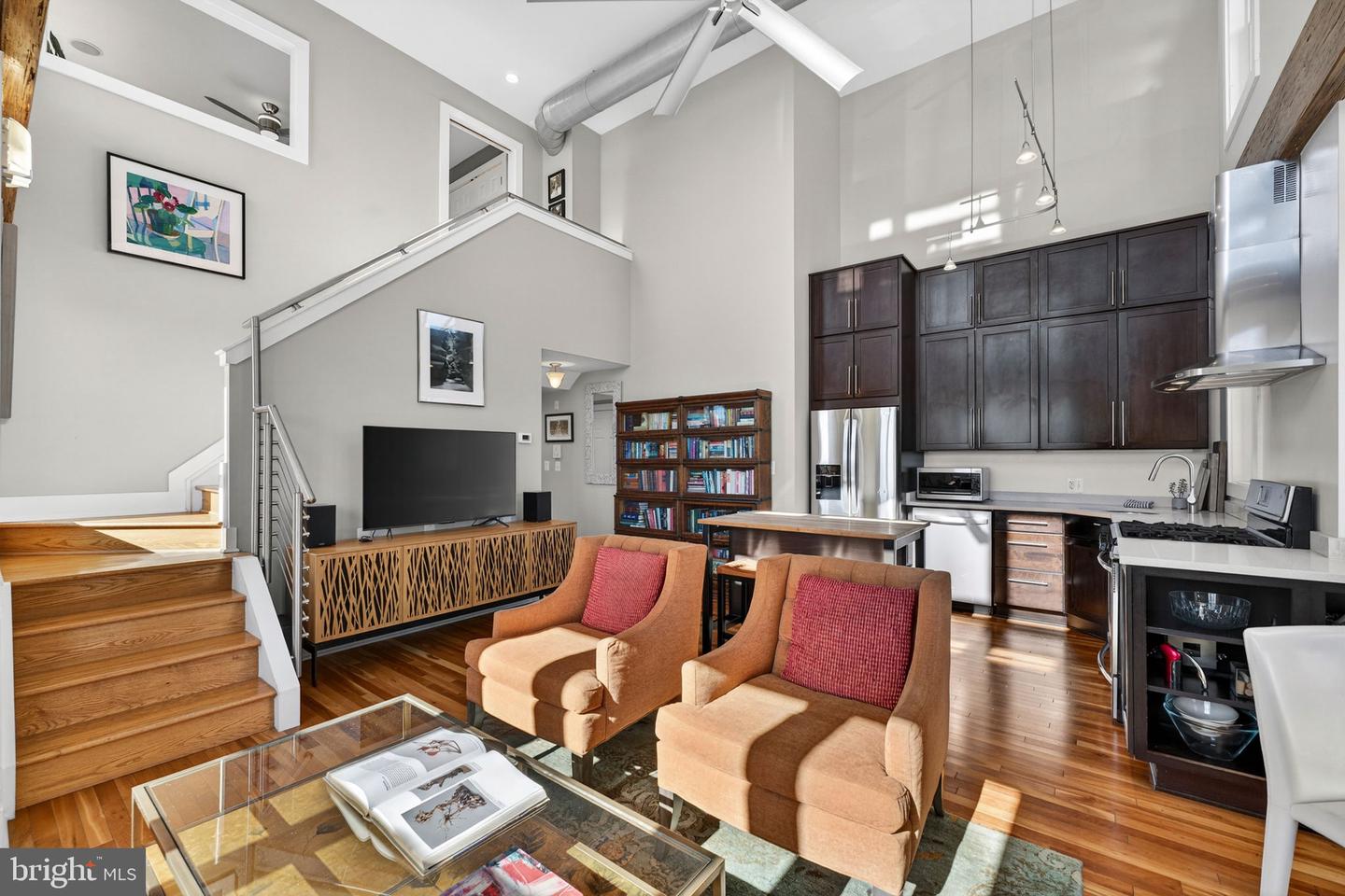 257 15TH ST SE #B, WASHINGTON, District Of Columbia 20003, 2 Bedrooms Bedrooms, ,2 BathroomsBathrooms,Residential,For sale,257 15TH ST SE #B,DCDC2243320 MLS # DCDC2243320 257 15TH ST SE #B, WASHINGTON, District Of Columbia 20003, 2 Bedrooms Bedrooms, ,2 BathroomsBathrooms,Residential,For sale,257 15TH ST SE #B,DCDC2243320 MLS # DCDC2243320