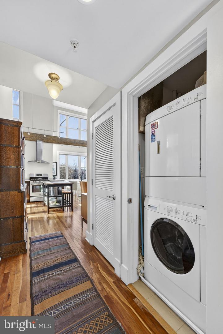 257 15TH ST SE #B, WASHINGTON, District Of Columbia 20003, 2 Bedrooms Bedrooms, ,2 BathroomsBathrooms,Residential,For sale,257 15TH ST SE #B,DCDC2243320 MLS # DCDC2243320 257 15TH ST SE #B, WASHINGTON, District Of Columbia 20003, 2 Bedrooms Bedrooms, ,2 BathroomsBathrooms,Residential,For sale,257 15TH ST SE #B,DCDC2243320 MLS # DCDC2243320