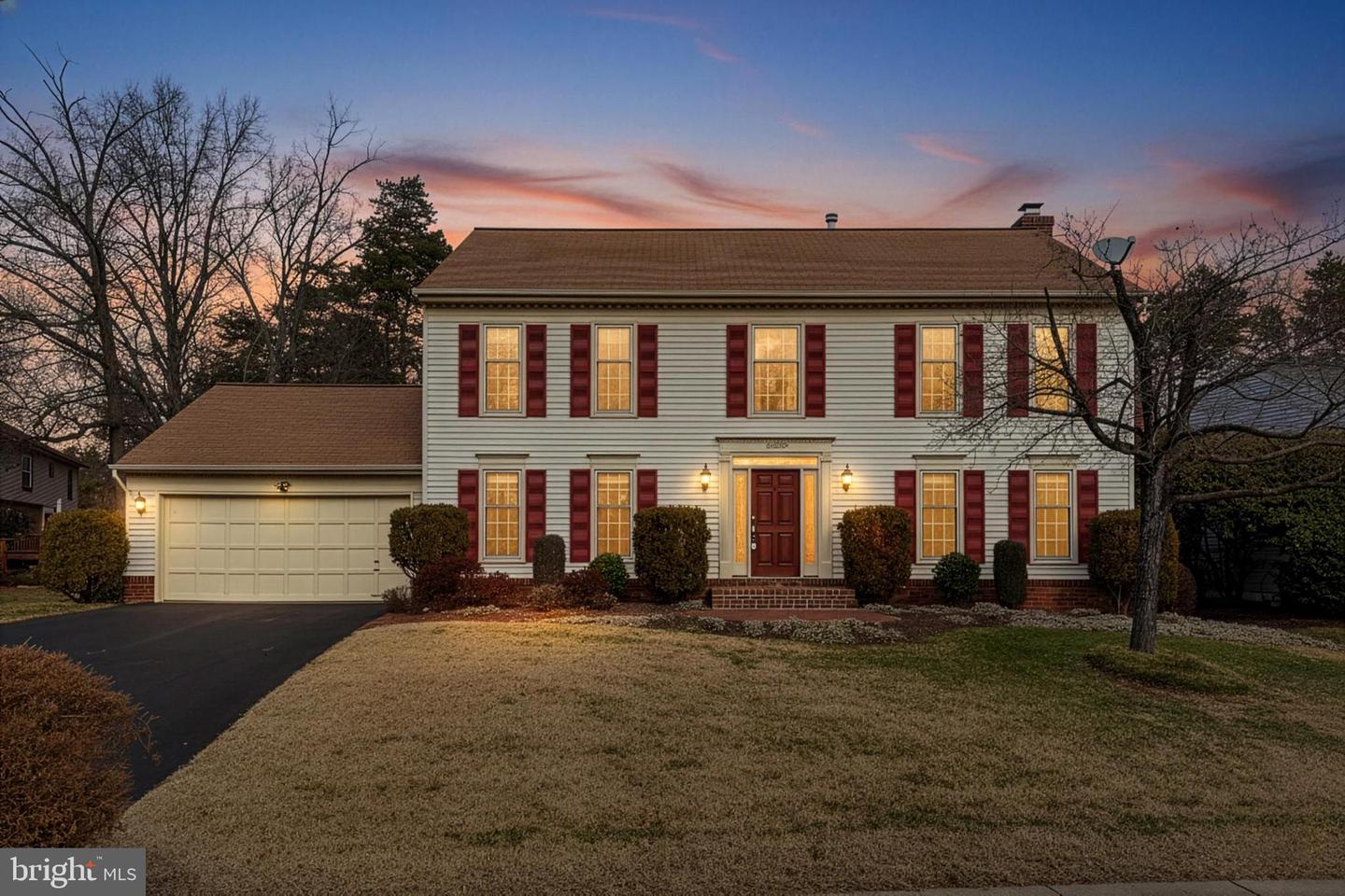 15470 MEHERRIN DR, CENTREVILLE, Virginia 20120, 4 Bedrooms Bedrooms, ,3 BathroomsBathrooms,Residential,For sale,15470 MEHERRIN DR,VAFX2287654 MLS # VAFX2287654