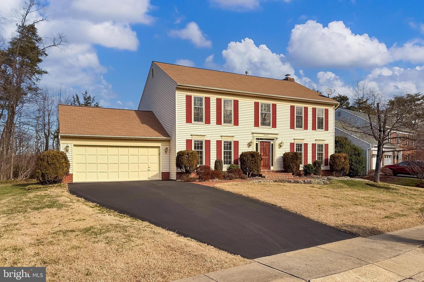 15470 MEHERRIN DR, CENTREVILLE, Virginia 20120, 4 Bedrooms Bedrooms, ,3 BathroomsBathrooms,Residential,For sale,15470 MEHERRIN DR,VAFX2287654 MLS # VAFX2287654