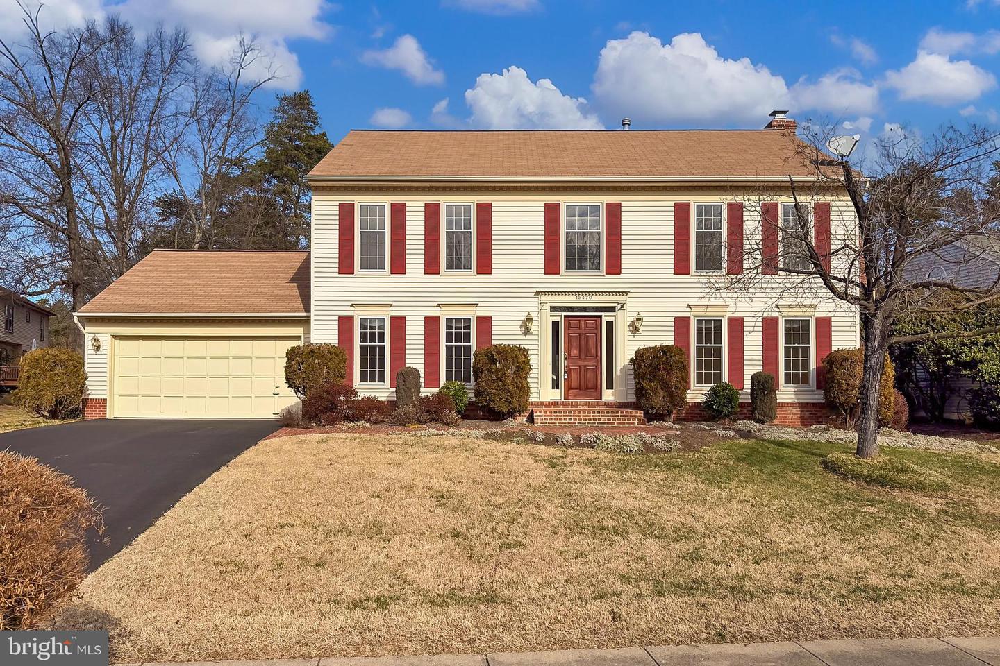 15470 MEHERRIN DR, CENTREVILLE, Virginia 20120, 4 Bedrooms Bedrooms, ,3 BathroomsBathrooms,Residential,For sale,15470 MEHERRIN DR,VAFX2287654 MLS # VAFX2287654
