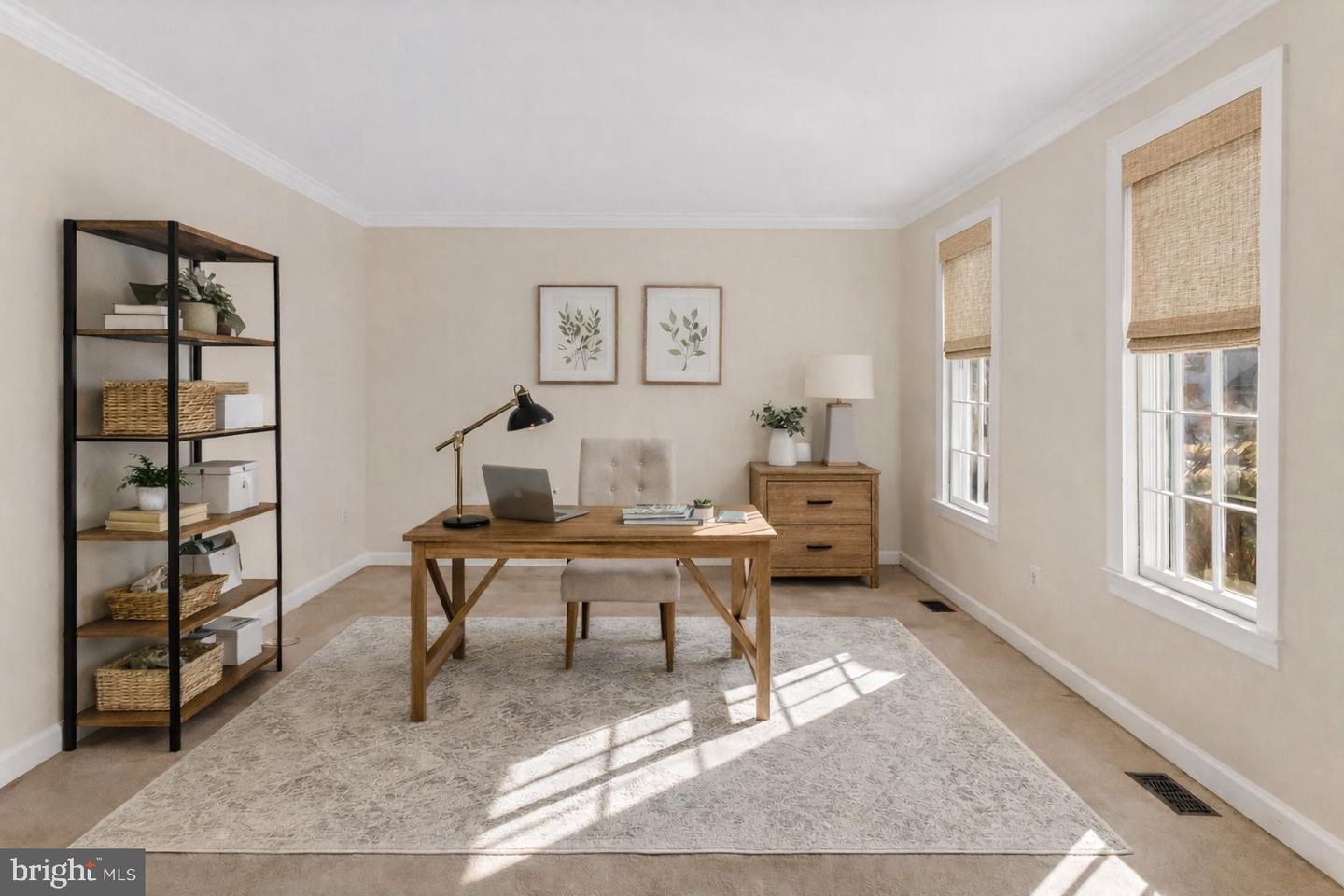 15470 MEHERRIN DR, CENTREVILLE, Virginia 20120, 4 Bedrooms Bedrooms, ,3 BathroomsBathrooms,Residential,For sale,15470 MEHERRIN DR,VAFX2287654 MLS # VAFX2287654