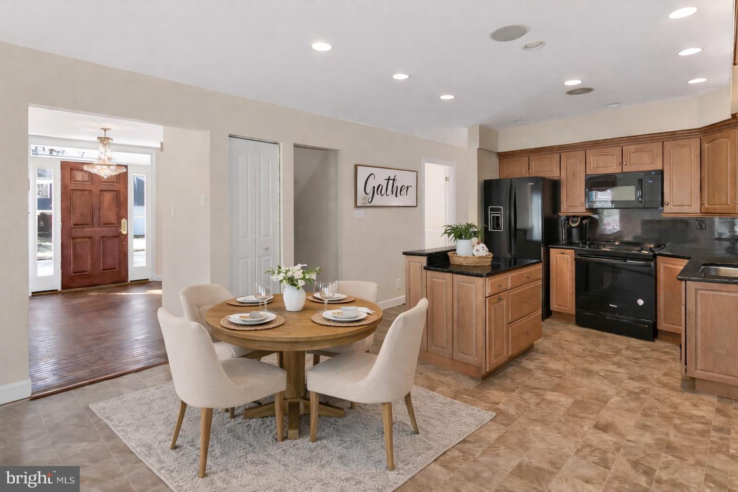 15470 MEHERRIN DR, CENTREVILLE, Virginia 20120, 4 Bedrooms Bedrooms, ,3 BathroomsBathrooms,Residential,For sale,15470 MEHERRIN DR,VAFX2287654 MLS # VAFX2287654