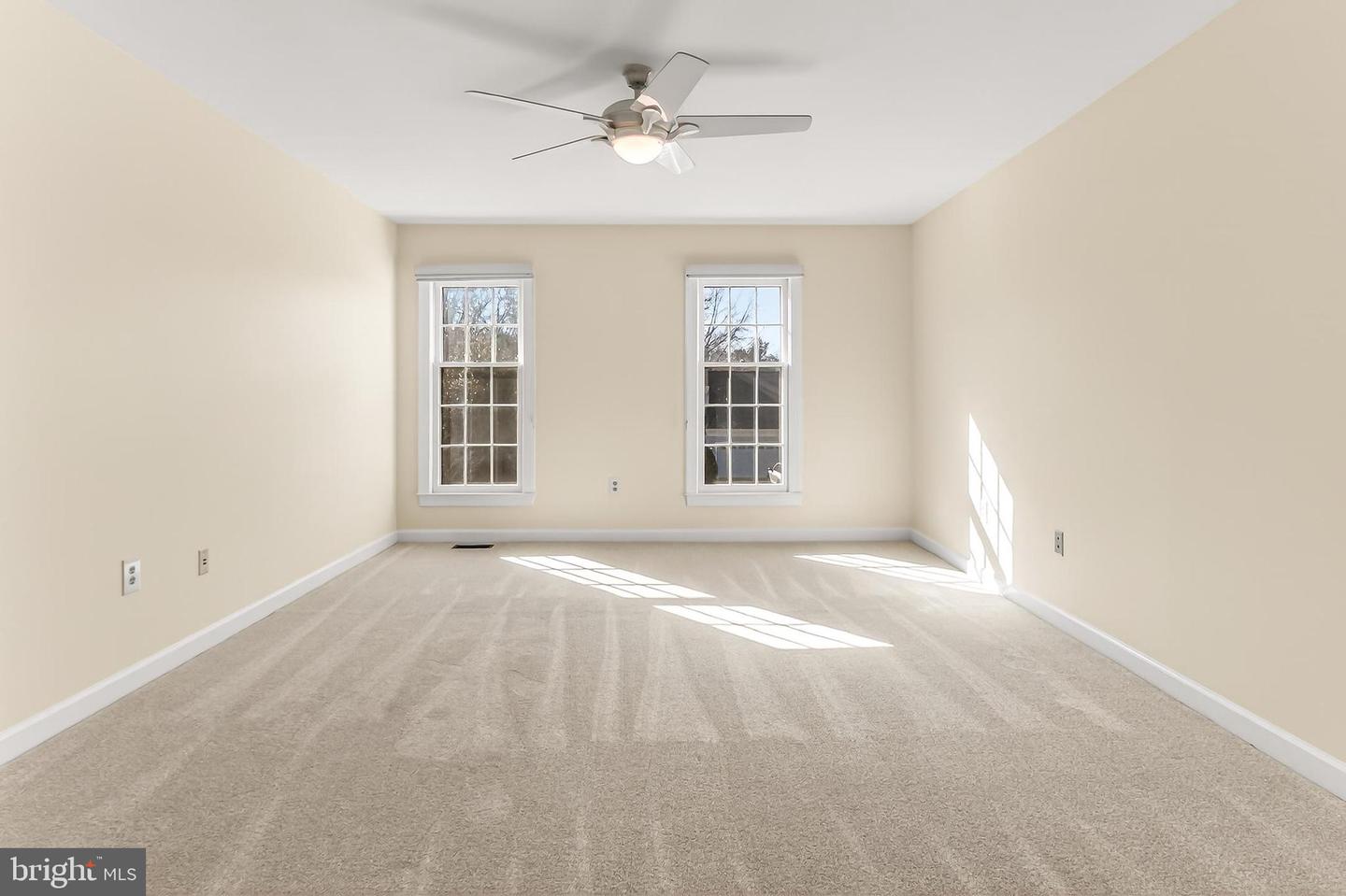 15470 MEHERRIN DR, CENTREVILLE, Virginia 20120, 4 Bedrooms Bedrooms, ,3 BathroomsBathrooms,Residential,For sale,15470 MEHERRIN DR,VAFX2287654 MLS # VAFX2287654