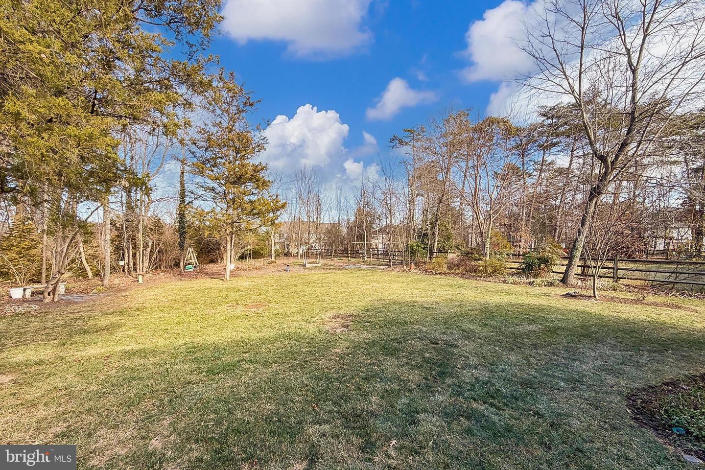 15470 MEHERRIN DR, CENTREVILLE, Virginia 20120, 4 Bedrooms Bedrooms, ,3 BathroomsBathrooms,Residential,For sale,15470 MEHERRIN DR,VAFX2287654 MLS # VAFX2287654