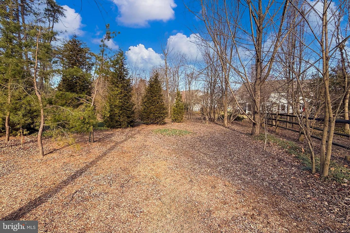 15470 MEHERRIN DR, CENTREVILLE, Virginia 20120, 4 Bedrooms Bedrooms, ,3 BathroomsBathrooms,Residential,For sale,15470 MEHERRIN DR,VAFX2287654 MLS # VAFX2287654