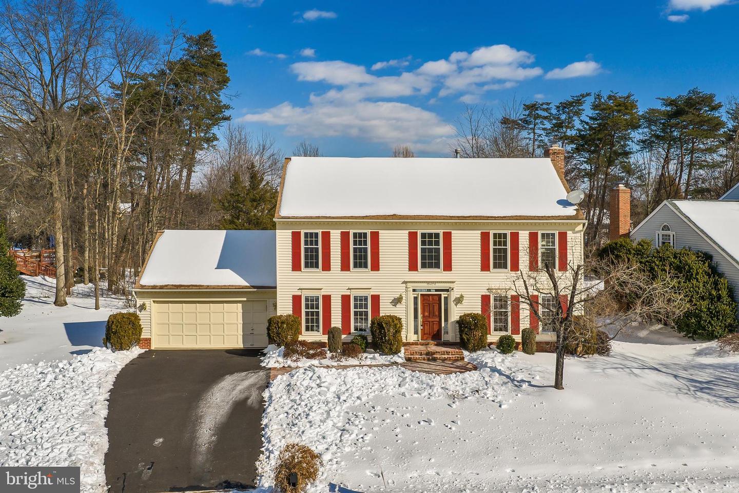 15470 MEHERRIN DR, CENTREVILLE, Virginia 20120, 4 Bedrooms Bedrooms, ,3 BathroomsBathrooms,Residential,For sale,15470 MEHERRIN DR,VAFX2287654 MLS # VAFX2287654