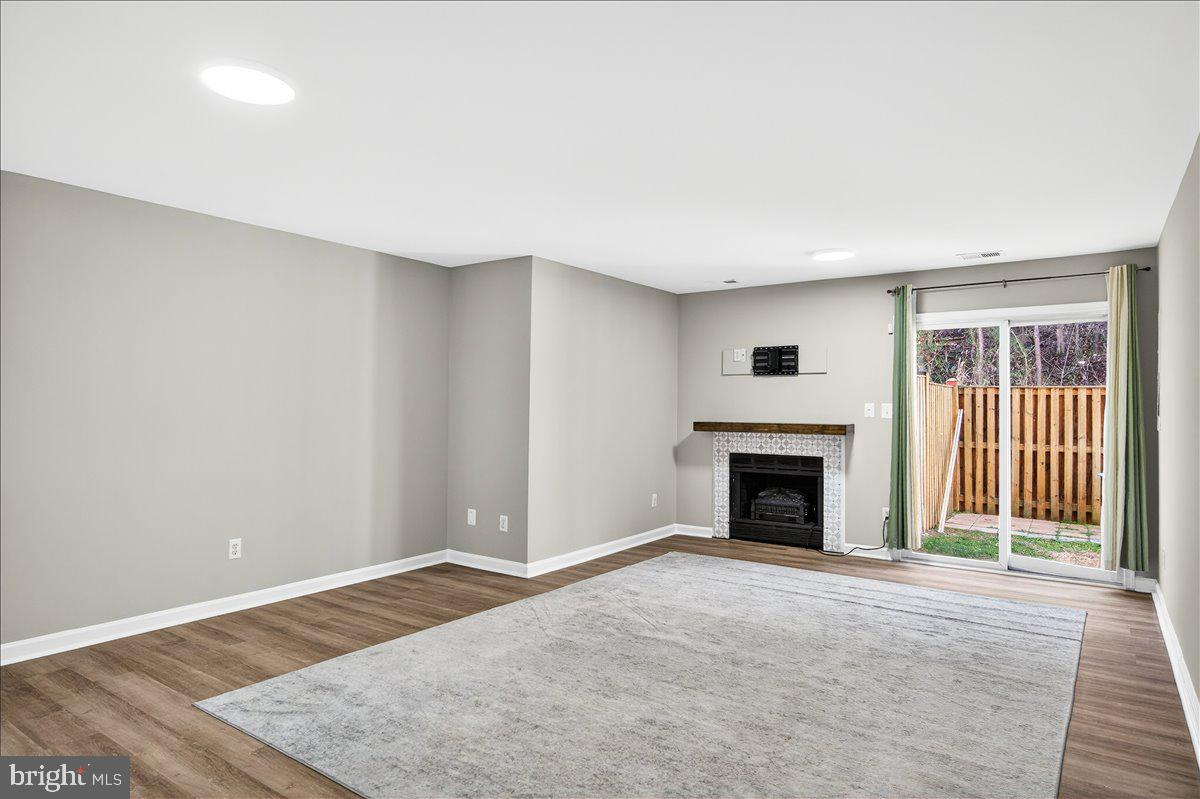 16294 TACONIC CIR, DUMFRIES, Virginia 22025, 2 Bedrooms Bedrooms, ,2 BathroomsBathrooms,Residential,For sale,16294 TACONIC CIR,VAPW2111324 MLS # VAPW2111324 16294 TACONIC CIR, DUMFRIES, Virginia 22025, 2 Bedrooms Bedrooms, ,2 BathroomsBathrooms,Residential,For sale,16294 TACONIC CIR,VAPW2111324 MLS # VAPW2111324