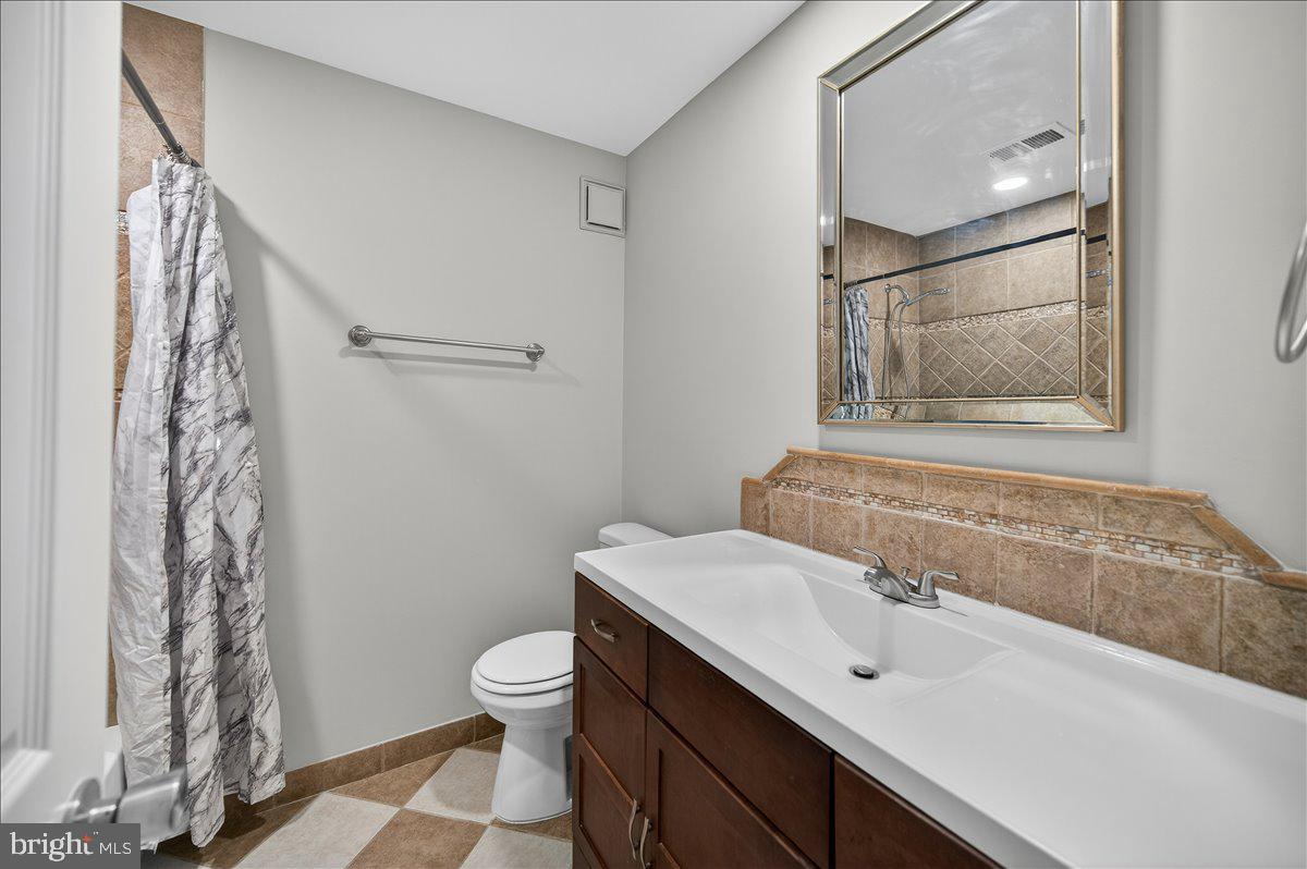 16294 TACONIC CIR, DUMFRIES, Virginia 22025, 2 Bedrooms Bedrooms, ,2 BathroomsBathrooms,Residential,For sale,16294 TACONIC CIR,VAPW2111324 MLS # VAPW2111324 16294 TACONIC CIR, DUMFRIES, Virginia 22025, 2 Bedrooms Bedrooms, ,2 BathroomsBathrooms,Residential,For sale,16294 TACONIC CIR,VAPW2111324 MLS # VAPW2111324