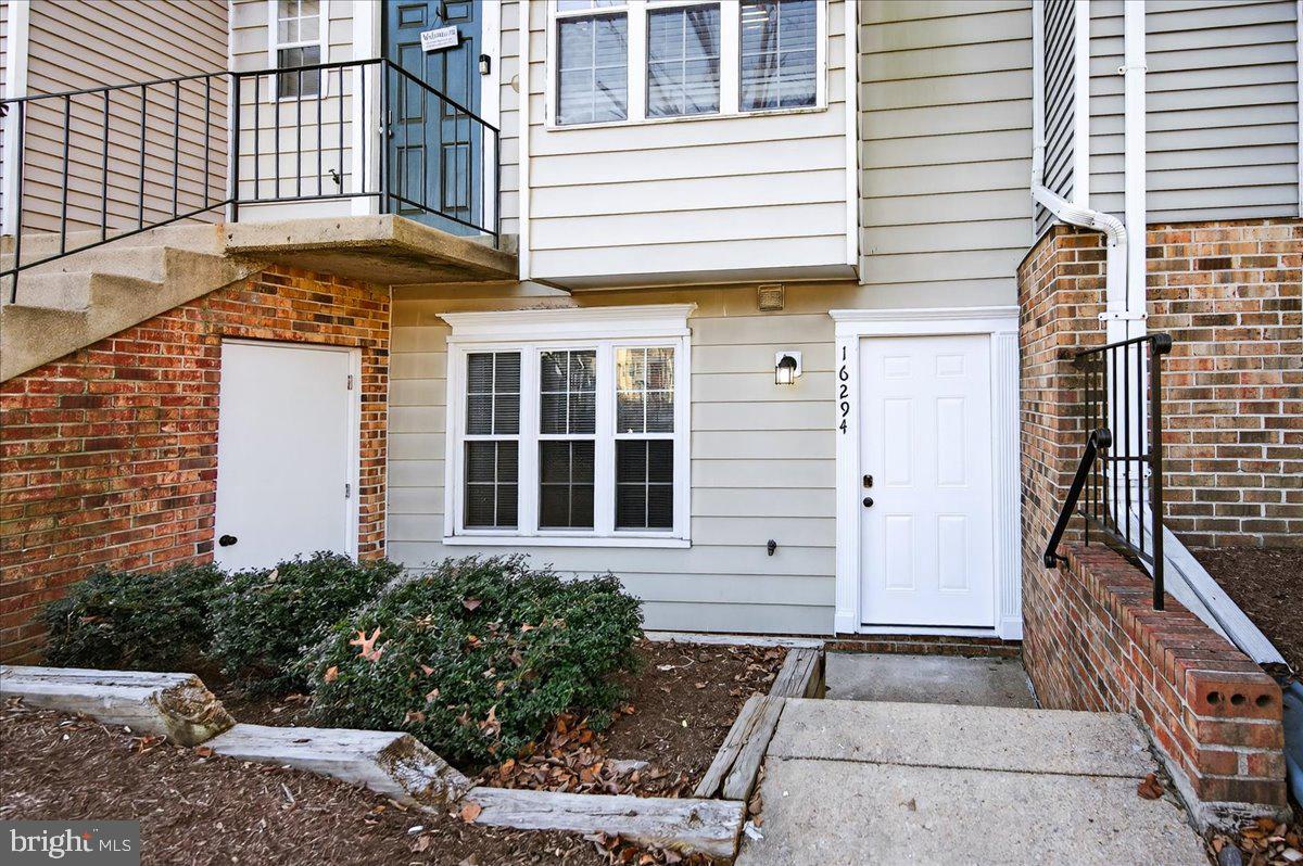 16294 TACONIC CIR, DUMFRIES, Virginia 22025, 2 Bedrooms Bedrooms, ,2 BathroomsBathrooms,Residential,For sale,16294 TACONIC CIR,VAPW2111324 MLS # VAPW2111324 16294 TACONIC CIR, DUMFRIES, Virginia 22025, 2 Bedrooms Bedrooms, ,2 BathroomsBathrooms,Residential,For sale,16294 TACONIC CIR,VAPW2111324 MLS # VAPW2111324