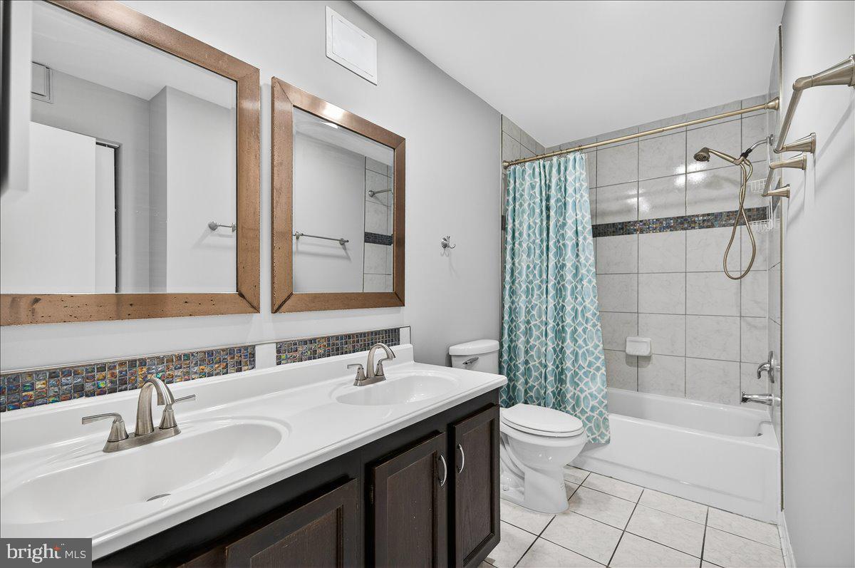 16294 TACONIC CIR, DUMFRIES, Virginia 22025, 2 Bedrooms Bedrooms, ,2 BathroomsBathrooms,Residential,For sale,16294 TACONIC CIR,VAPW2111324 MLS # VAPW2111324 16294 TACONIC CIR, DUMFRIES, Virginia 22025, 2 Bedrooms Bedrooms, ,2 BathroomsBathrooms,Residential,For sale,16294 TACONIC CIR,VAPW2111324 MLS # VAPW2111324