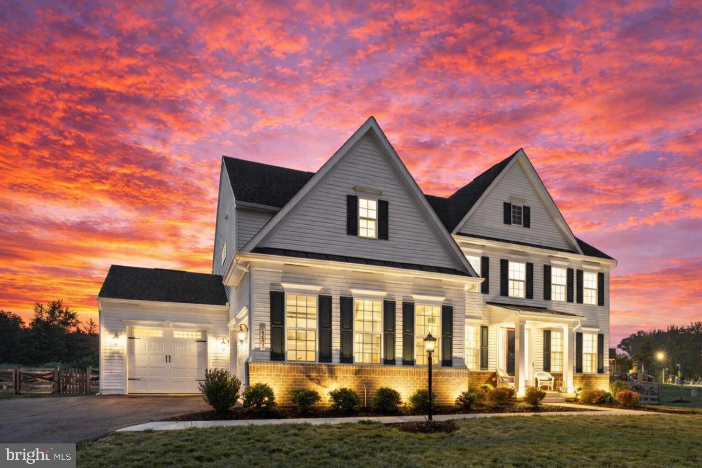 15602 CALUM CT, HAYMARKET, Virginia 20169, 5 Bedrooms Bedrooms, ,4 BathroomsBathrooms,Residential,For sale,15602 CALUM CT,VAPW2111374 MLS # VAPW2111374