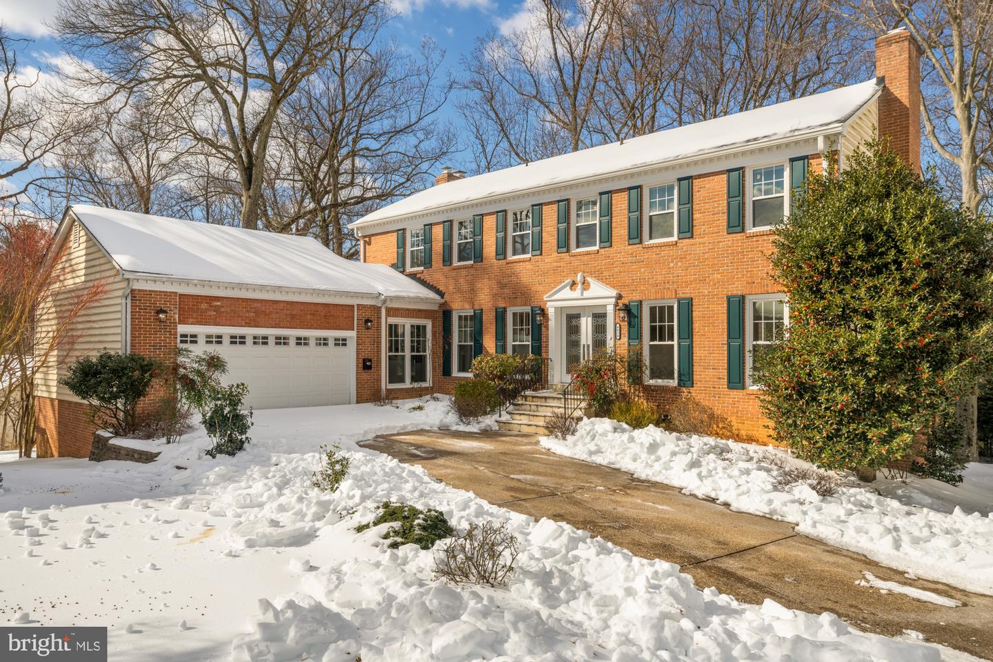 4024 N ABERDEEN ST, ARLINGTON, Virginia 22207, 6 Bedrooms Bedrooms, ,4 BathroomsBathrooms,Residential,For sale,4024 N ABERDEEN ST,VAAR2068206 MLS # VAAR2068206