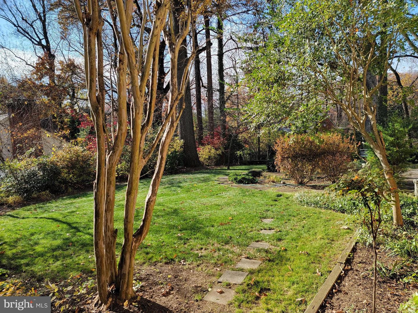 4024 N ABERDEEN ST, ARLINGTON, Virginia 22207, 6 Bedrooms Bedrooms, ,4 BathroomsBathrooms,Residential,For sale,4024 N ABERDEEN ST,VAAR2068206 MLS # VAAR2068206