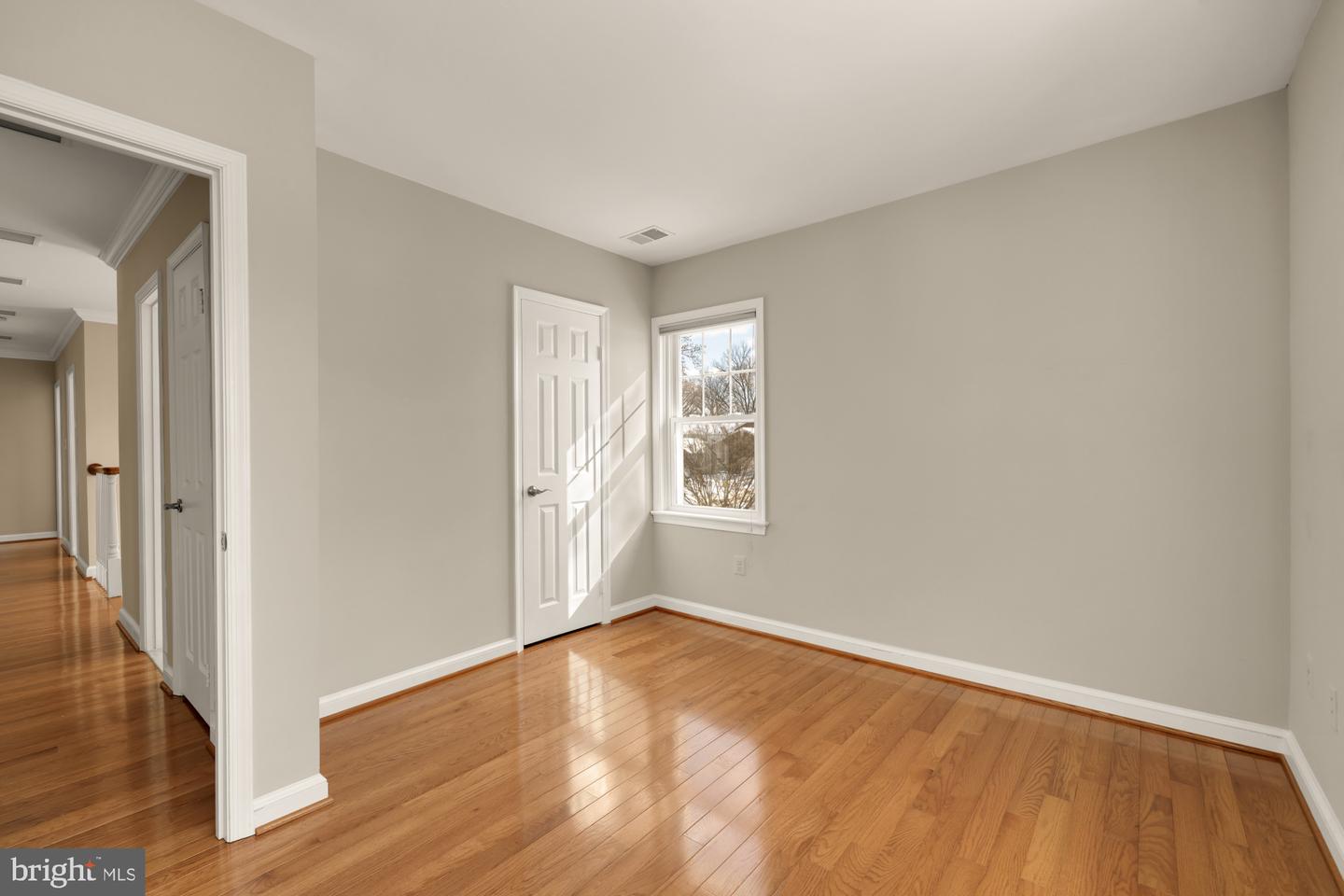 4024 N ABERDEEN ST, ARLINGTON, Virginia 22207, 6 Bedrooms Bedrooms, ,4 BathroomsBathrooms,Residential,For sale,4024 N ABERDEEN ST,VAAR2068206 MLS # VAAR2068206