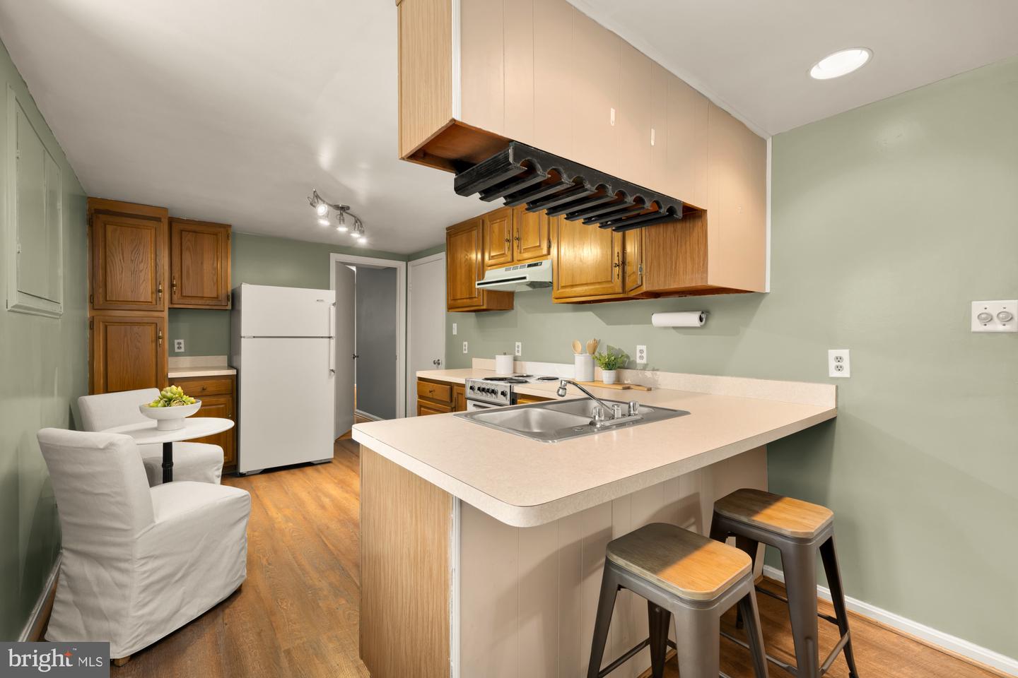 4024 N ABERDEEN ST, ARLINGTON, Virginia 22207, 6 Bedrooms Bedrooms, ,4 BathroomsBathrooms,Residential,For sale,4024 N ABERDEEN ST,VAAR2068206 MLS # VAAR2068206