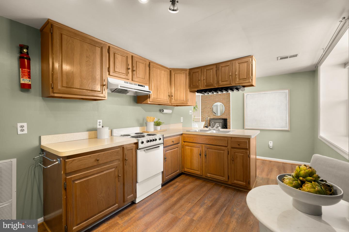 4024 N ABERDEEN ST, ARLINGTON, Virginia 22207, 6 Bedrooms Bedrooms, ,4 BathroomsBathrooms,Residential,For sale,4024 N ABERDEEN ST,VAAR2068206 MLS # VAAR2068206