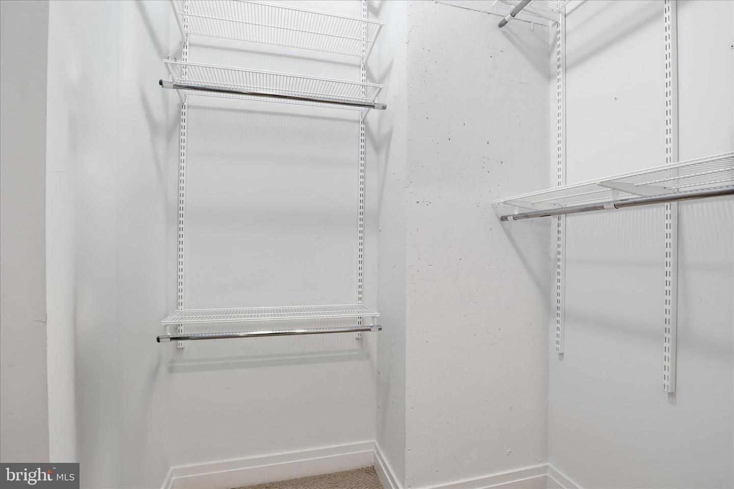 1201 N GARFIELD ST #204, ARLINGTON, Virginia 22201, 2 Bedrooms Bedrooms, ,1 BathroomBathrooms,Residential,For sale,1201 N GARFIELD ST #204,VAAR2068228 MLS # VAAR2068228