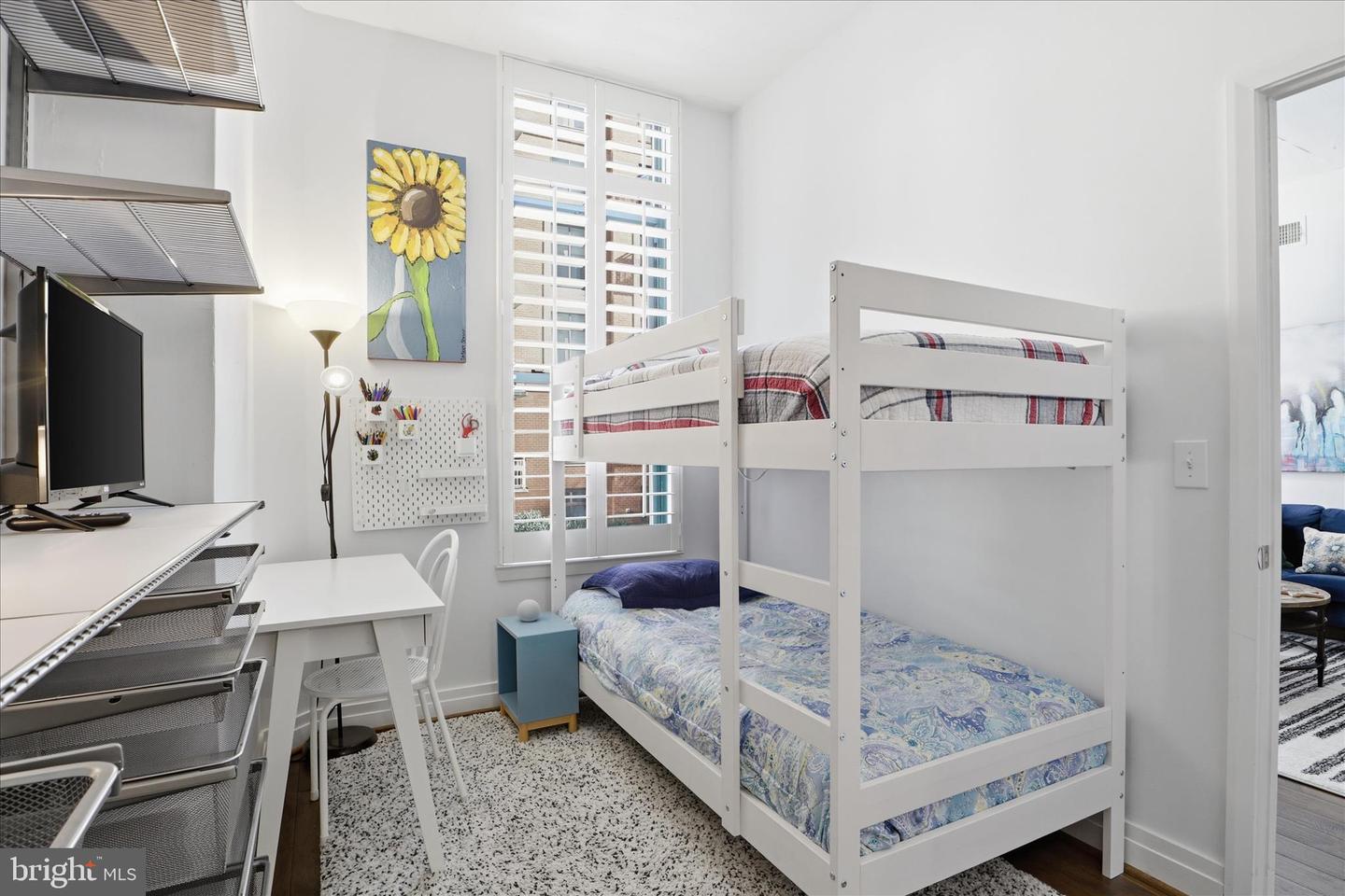 1201 N GARFIELD ST #204, ARLINGTON, Virginia 22201, 2 Bedrooms Bedrooms, ,1 BathroomBathrooms,Residential,For sale,1201 N GARFIELD ST #204,VAAR2068228 MLS # VAAR2068228