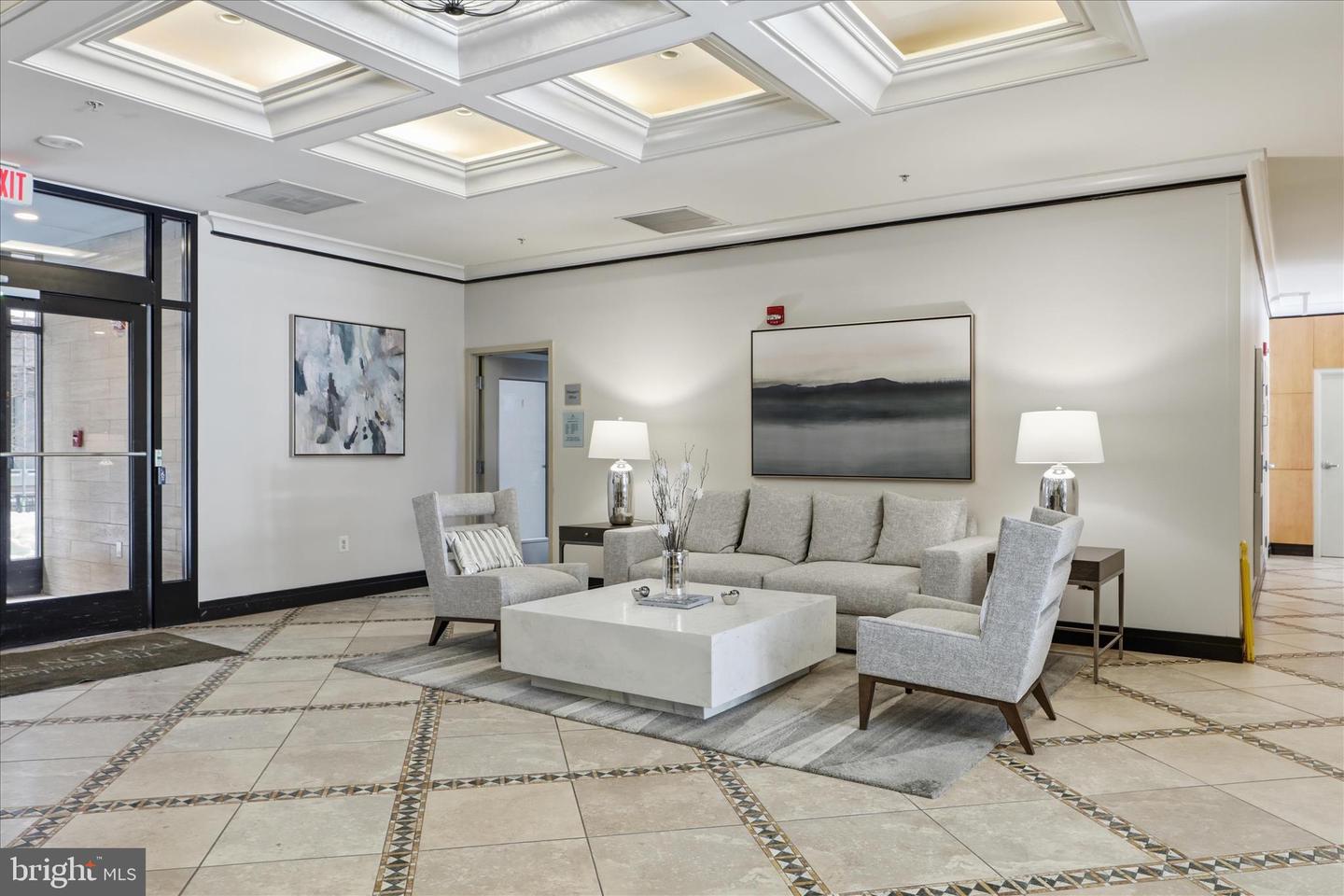 1201 N GARFIELD ST #204, ARLINGTON, Virginia 22201, 2 Bedrooms Bedrooms, ,1 BathroomBathrooms,Residential,For sale,1201 N GARFIELD ST #204,VAAR2068228 MLS # VAAR2068228