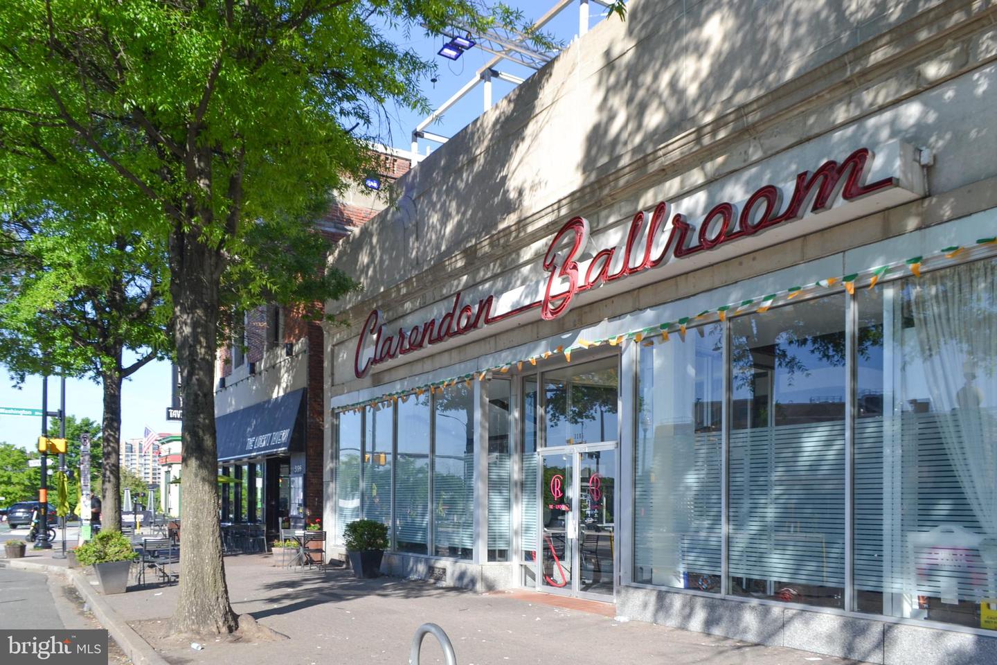 1201 N GARFIELD ST #204, ARLINGTON, Virginia 22201, 2 Bedrooms Bedrooms, ,1 BathroomBathrooms,Residential,For sale,1201 N GARFIELD ST #204,VAAR2068228 MLS # VAAR2068228