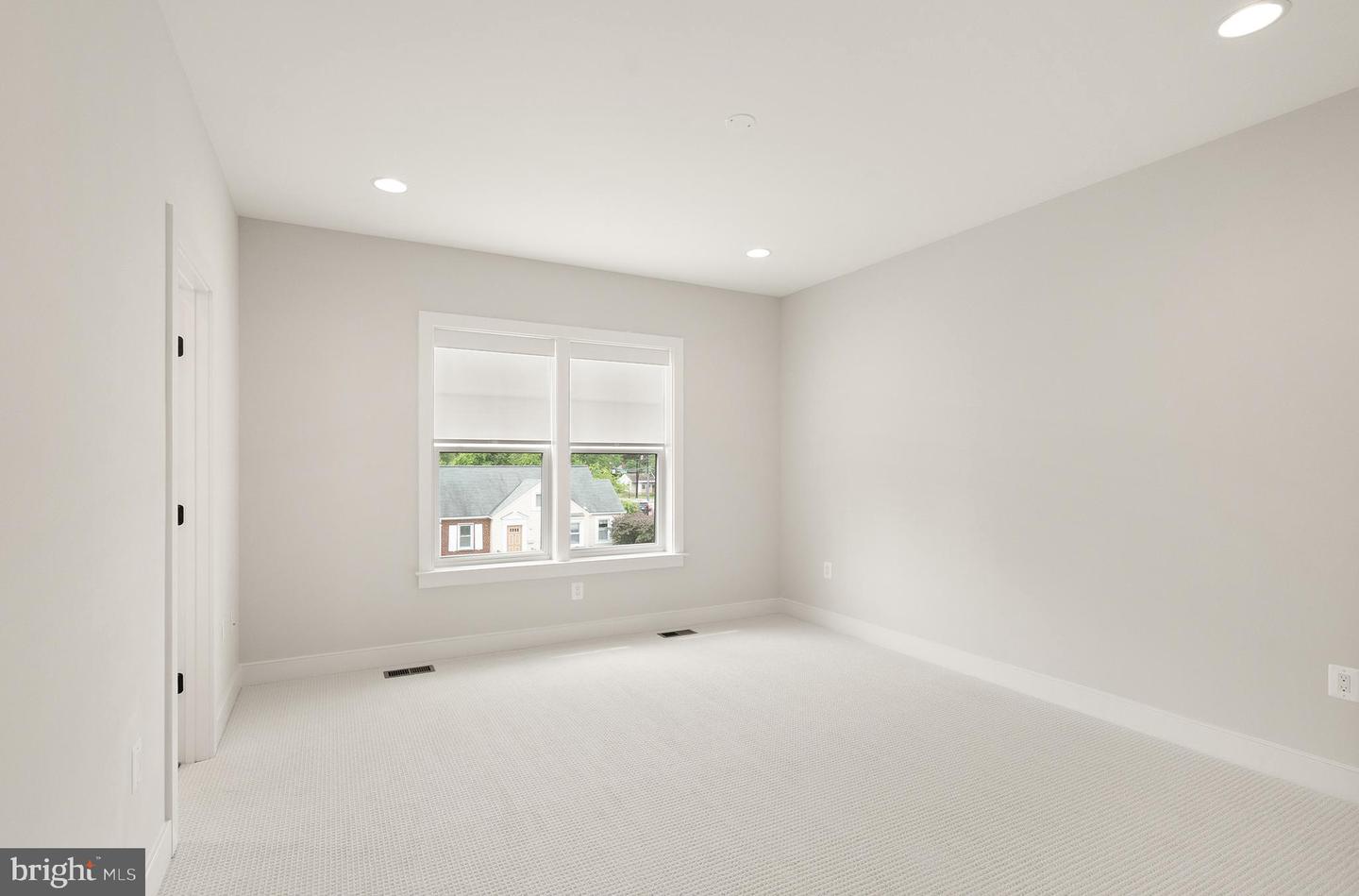 7717 FISHER DR, FALLS CHURCH, Virginia 22043, 4 Bedrooms Bedrooms, ,3 BathroomsBathrooms,Residential,For sale,7717 FISHER DR,VAFX2287810 MLS # VAFX2287810