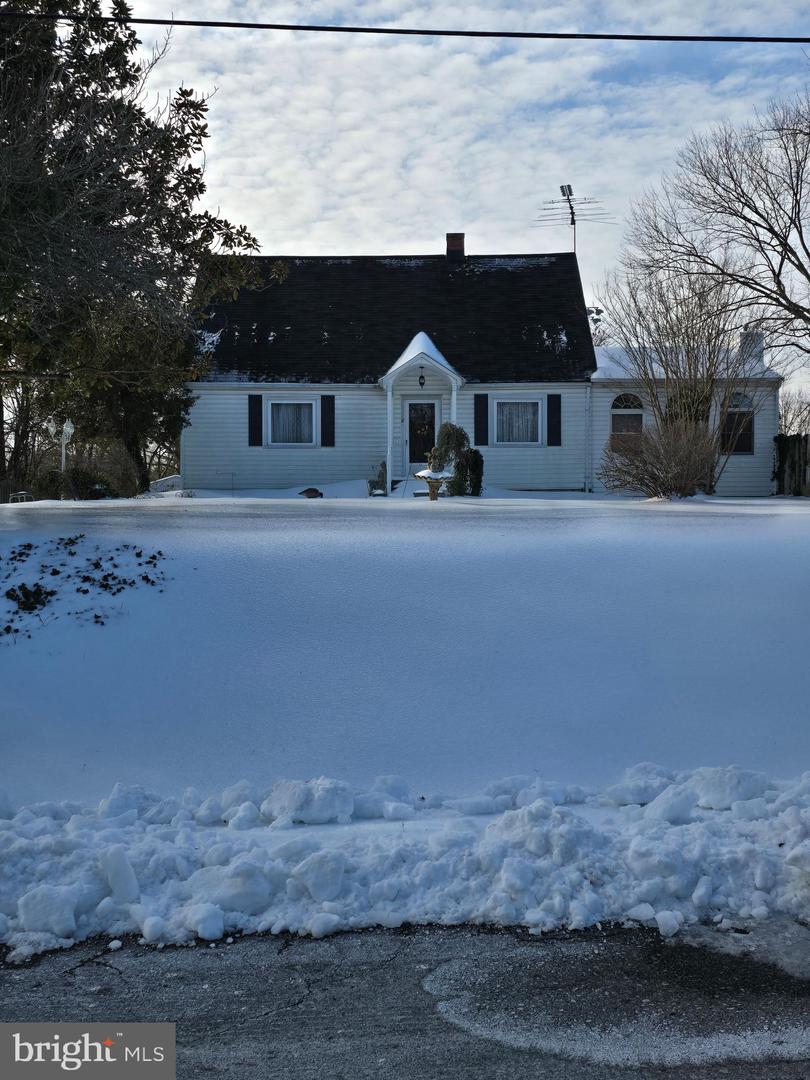 12 PORTER LN, FREDERICKSBURG, Virginia 22405, 3 Bedrooms Bedrooms, 7 Rooms Rooms,2 BathroomsBathrooms,Residential,For sale,12 PORTER LN,VAST2045556 MLS # VAST2045556 12 PORTER LN, FREDERICKSBURG, Virginia 22405, 3 Bedrooms Bedrooms, 7 Rooms Rooms,2 BathroomsBathrooms,Residential,For sale,12 PORTER LN,VAST2045556 MLS # VAST2045556