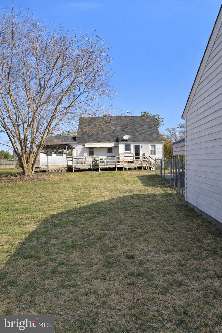 12 PORTER LN, FREDERICKSBURG, Virginia 22405, 3 Bedrooms Bedrooms, 7 Rooms Rooms,2 BathroomsBathrooms,Residential,For sale,12 PORTER LN,VAST2045556 MLS # VAST2045556