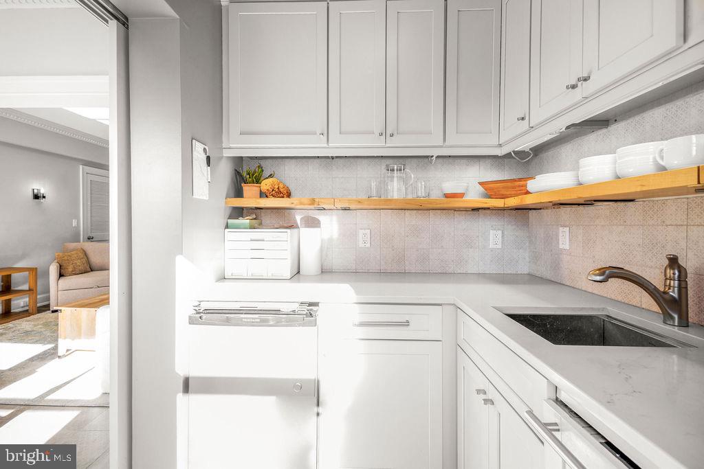 4000 CATHEDRAL AVE NW #218B, WASHINGTON, District Of Columbia 20016, ,1 BathroomBathrooms,Residential,For sale,4000 CATHEDRAL AVE NW #218B,DCDC2243656 MLS # DCDC2243656