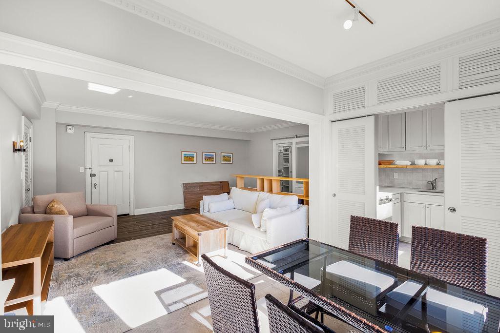 4000 CATHEDRAL AVE NW #218B, WASHINGTON, District Of Columbia 20016, ,1 BathroomBathrooms,Residential,For sale,4000 CATHEDRAL AVE NW #218B,DCDC2243656 MLS # DCDC2243656