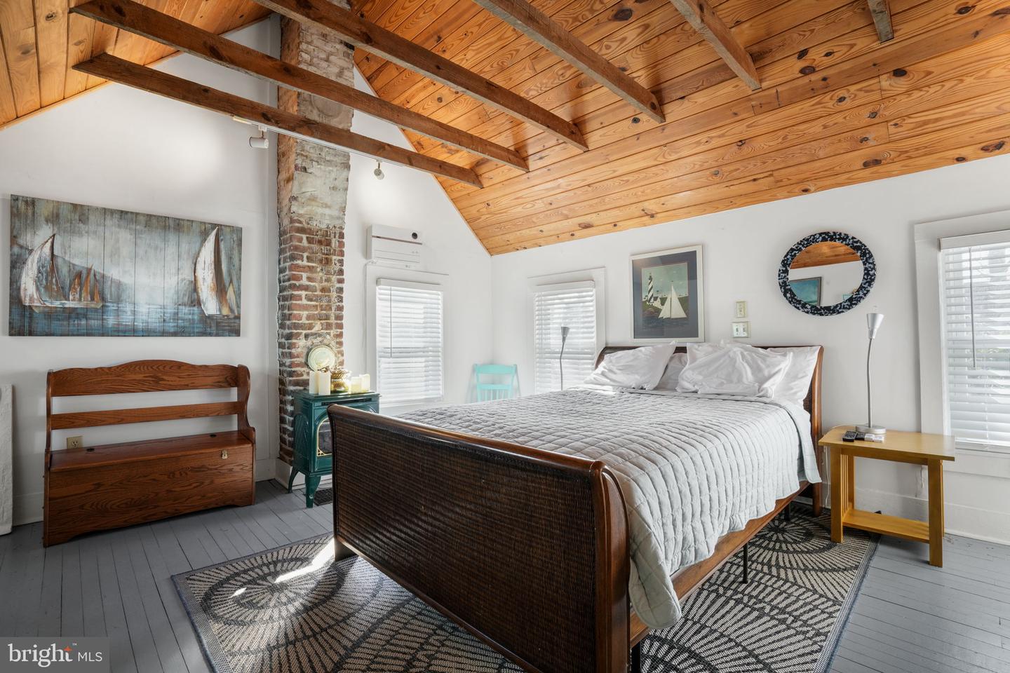 4145 HUR LN, CHINCOTEAGUE ISLAND, Virginia 23336, 2 Bedrooms Bedrooms, ,1 BathroomBathrooms,Residential,For sale,4145 HUR LN,VAAC2002582 MLS # VAAC2002582