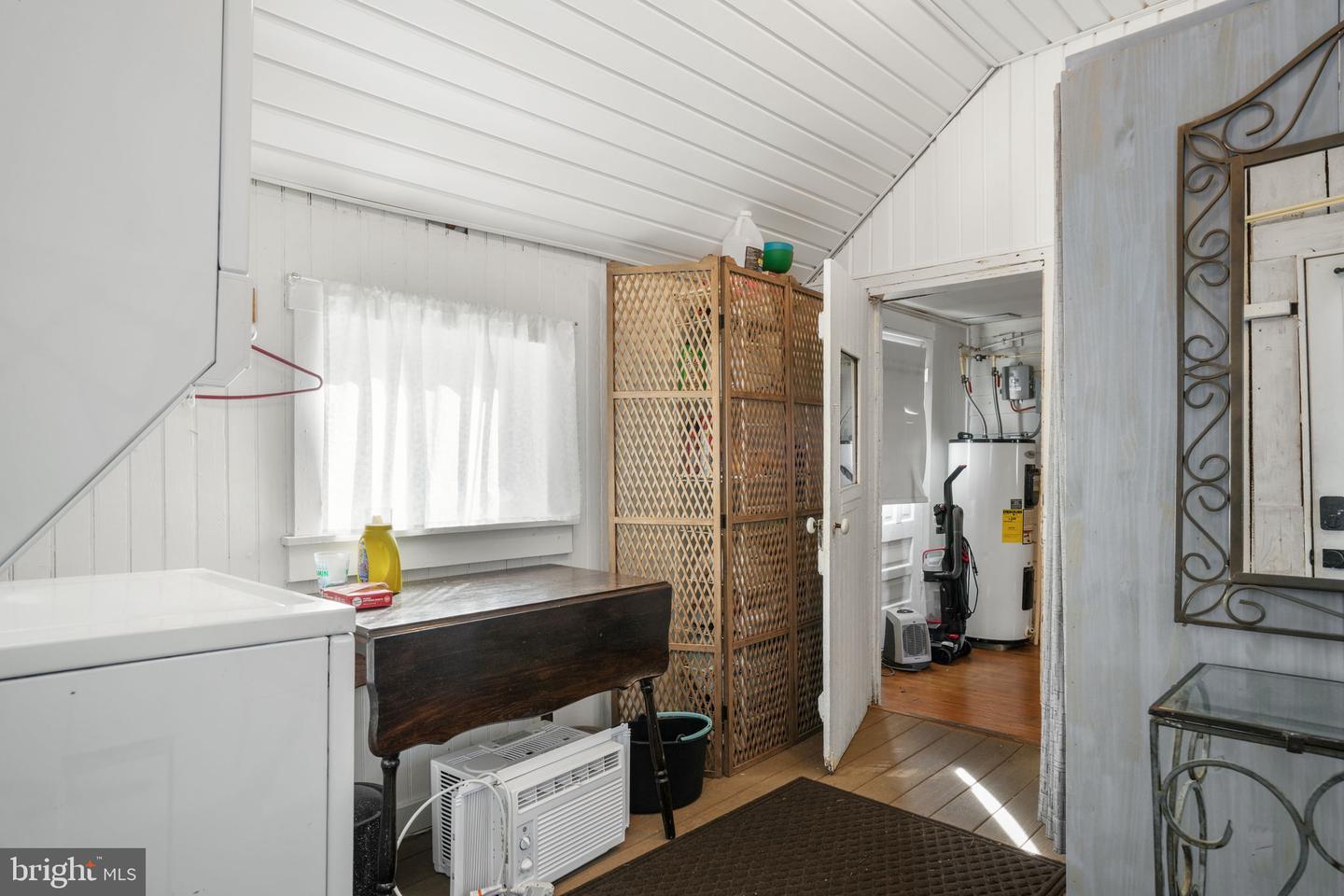 4145 HUR LN, CHINCOTEAGUE ISLAND, Virginia 23336, 2 Bedrooms Bedrooms, ,1 BathroomBathrooms,Residential,For sale,4145 HUR LN,VAAC2002582 MLS # VAAC2002582