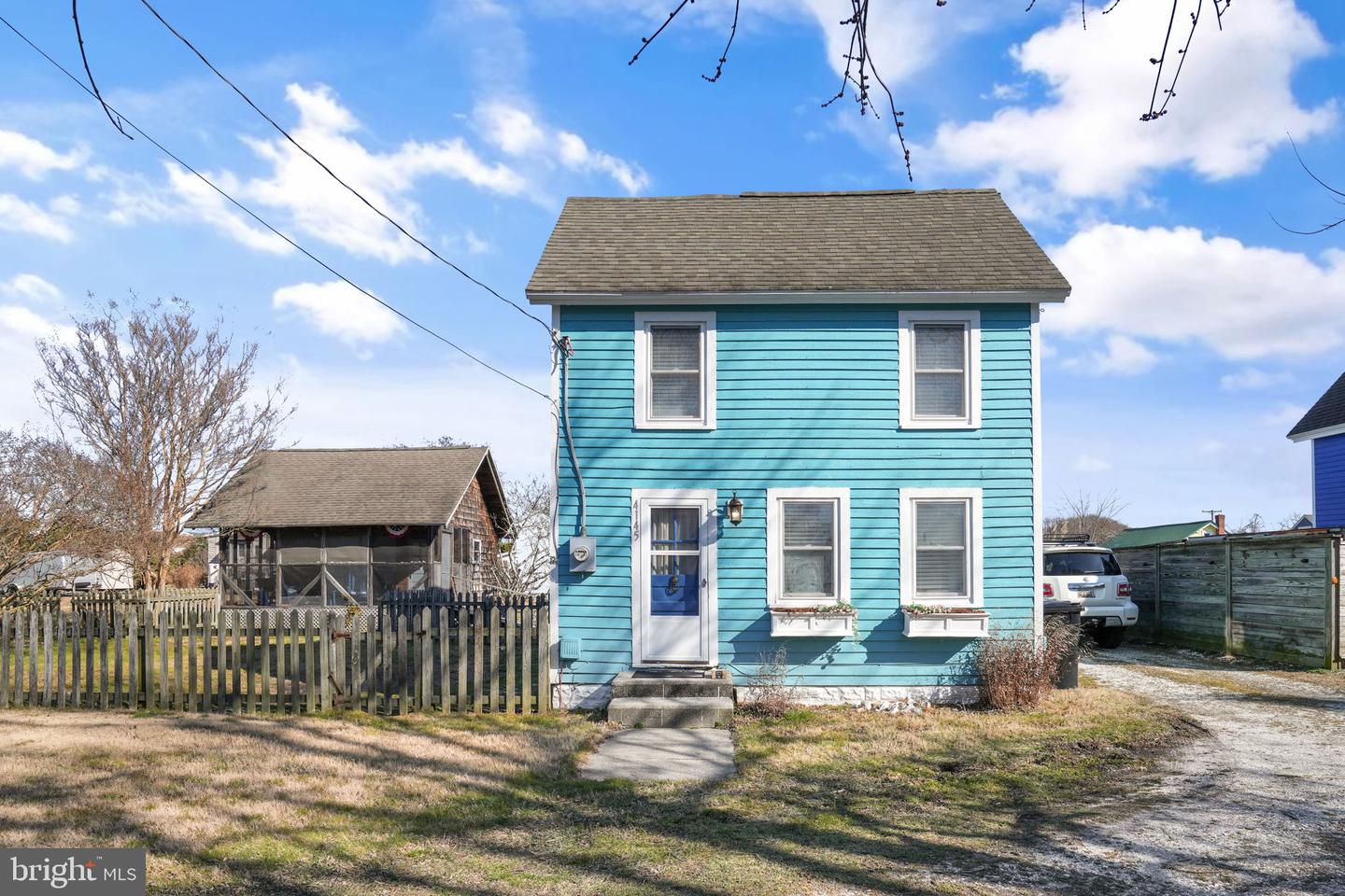 4145 HUR LN, CHINCOTEAGUE ISLAND, Virginia 23336, 2 Bedrooms Bedrooms, ,1 BathroomBathrooms,Residential,For sale,4145 HUR LN,VAAC2002582 MLS # VAAC2002582