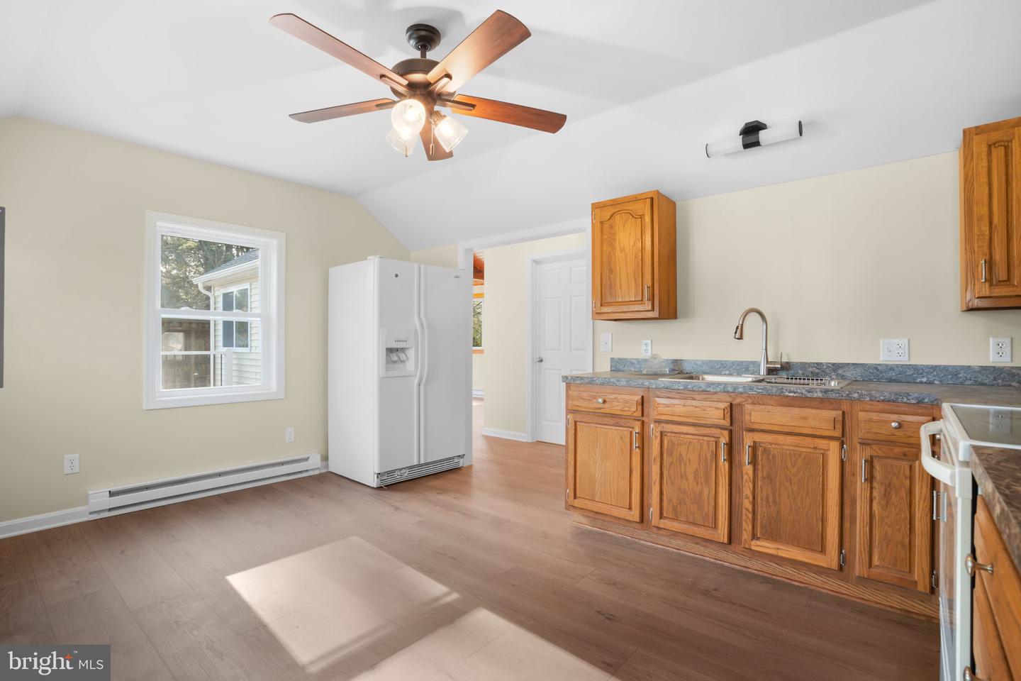 6498 CHURCH ST, CHINCOTEAGUE ISLAND, Virginia 23336, 2 Bedrooms Bedrooms, ,1 BathroomBathrooms,Residential,For sale,6498 CHURCH ST,VAAC2002584 MLS # VAAC2002584