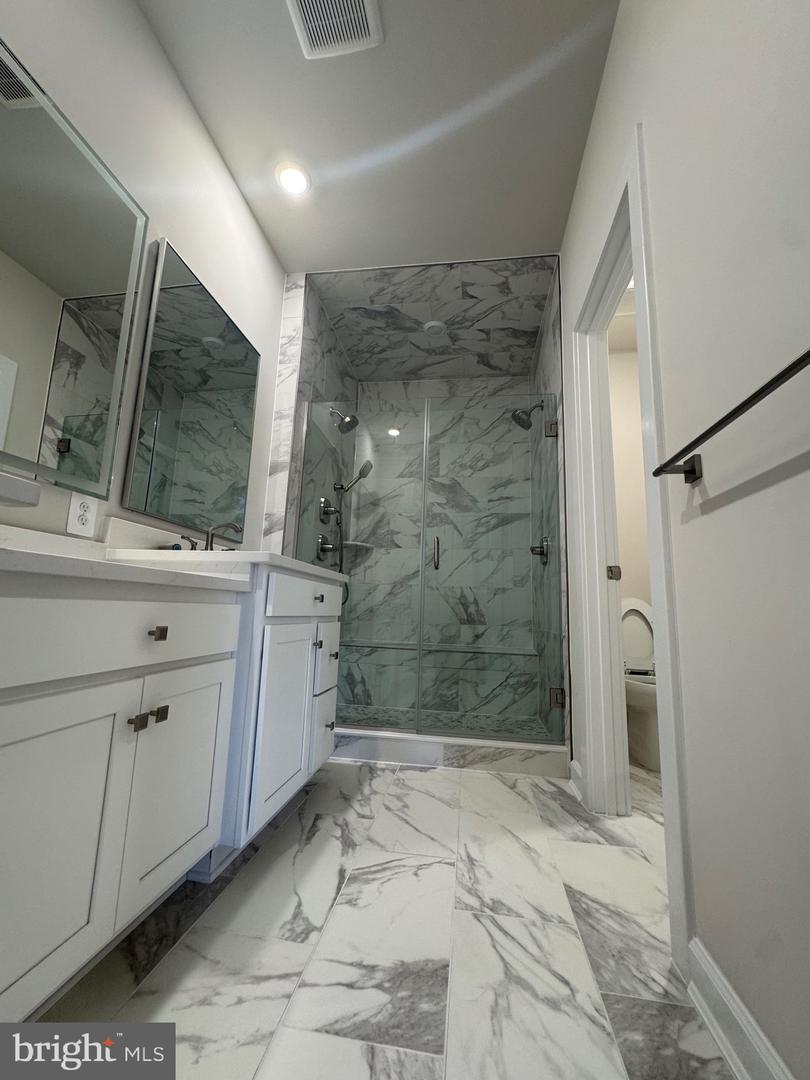 3775 MAYORS WAY, FAIRFAX, Virginia 22030, 3 Bedrooms Bedrooms, ,3 BathroomsBathrooms,Residential,For sale,3775 MAYORS WAY,VAFC2007714 MLS # VAFC2007714