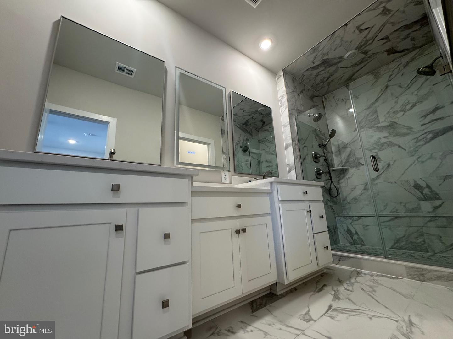 3775 MAYORS WAY, FAIRFAX, Virginia 22030, 3 Bedrooms Bedrooms, ,3 BathroomsBathrooms,Residential,For sale,3775 MAYORS WAY,VAFC2007714 MLS # VAFC2007714