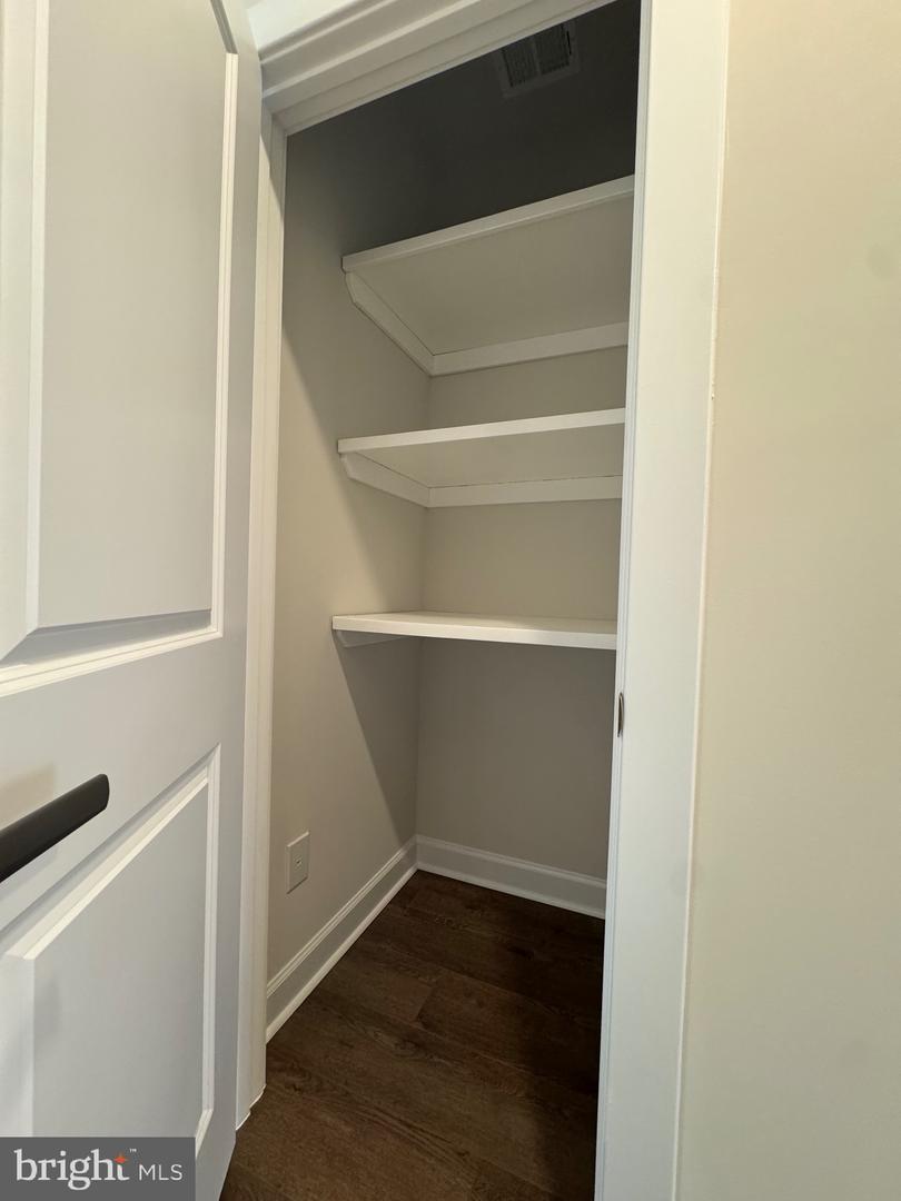 3775 MAYORS WAY, FAIRFAX, Virginia 22030, 3 Bedrooms Bedrooms, ,3 BathroomsBathrooms,Residential,For sale,3775 MAYORS WAY,VAFC2007714 MLS # VAFC2007714