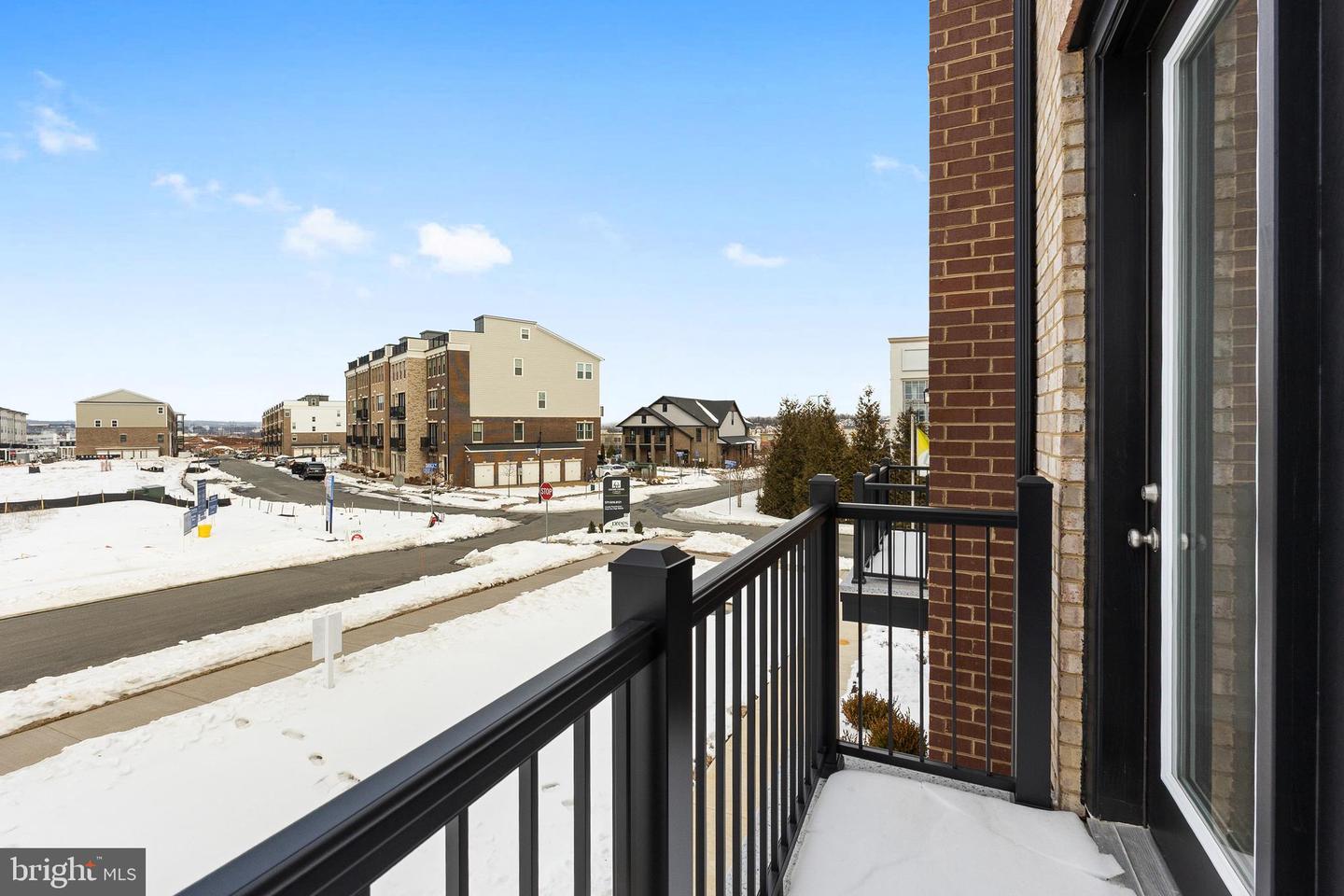 20867 MURRY FALLS TERRACE #195, ASHBURN, Virginia 20147, 2 Bedrooms Bedrooms, ,2 BathroomsBathrooms,Residential,For sale,20867 MURRY FALLS TERRACE #195,VALO2114856 MLS # VALO2114856