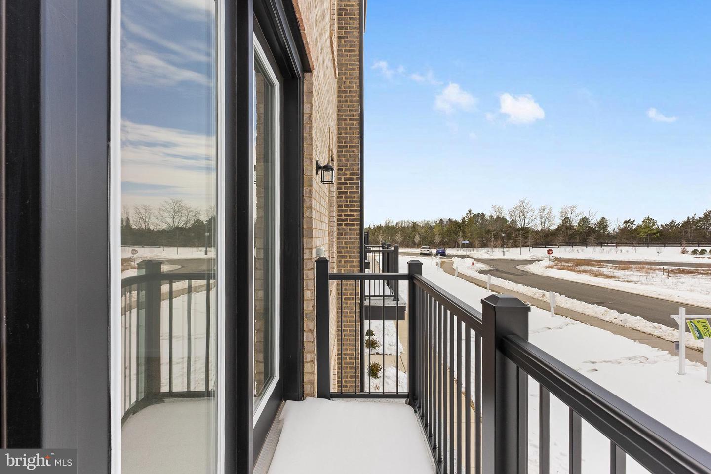 20867 MURRY FALLS TERRACE #195, ASHBURN, Virginia 20147, 2 Bedrooms Bedrooms, ,2 BathroomsBathrooms,Residential,For sale,20867 MURRY FALLS TERRACE #195,VALO2114856 MLS # VALO2114856